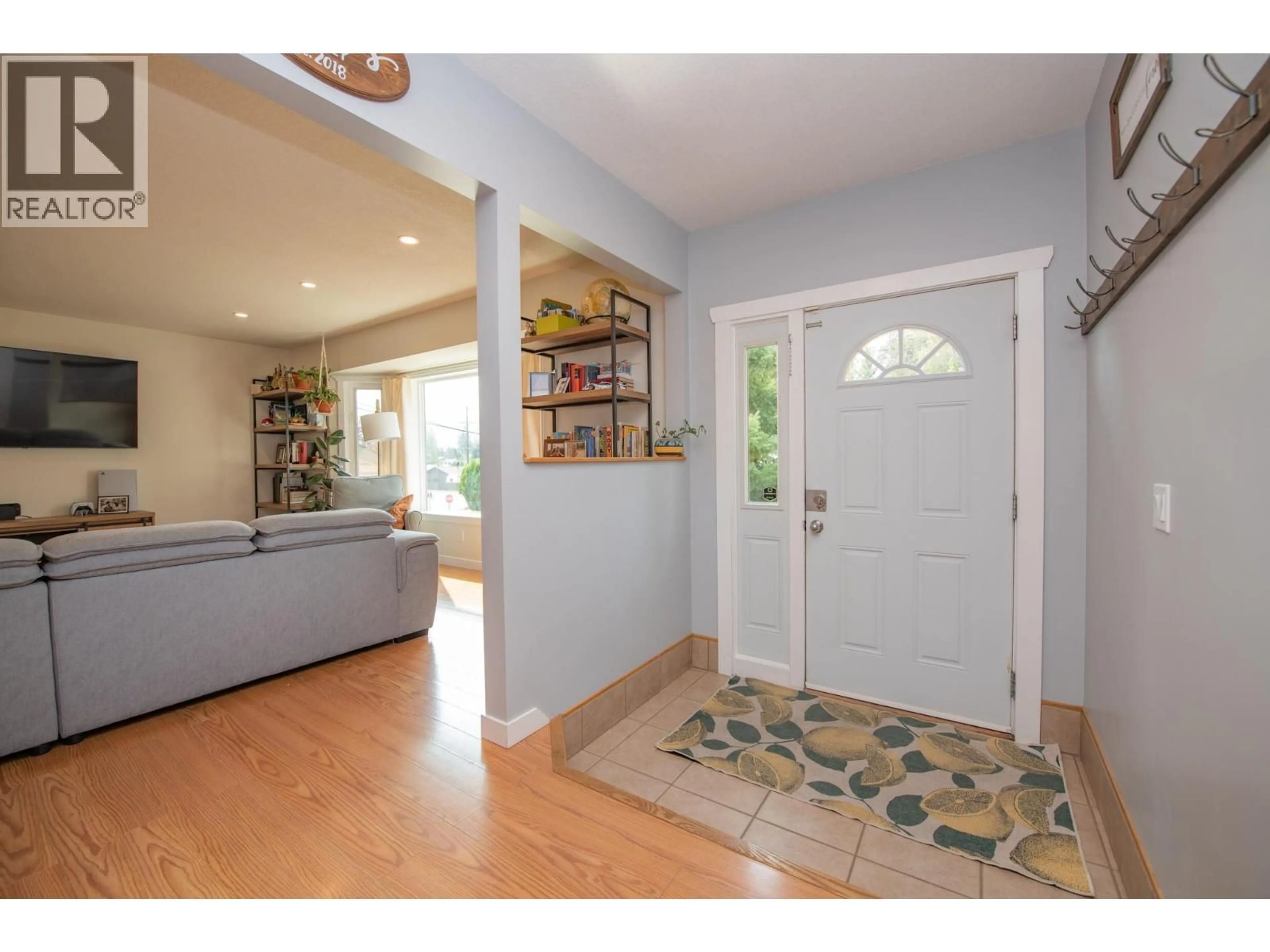 Indoor entryway for 2209 LEBLANC STREET, Lumby British Columbia V0E2G0