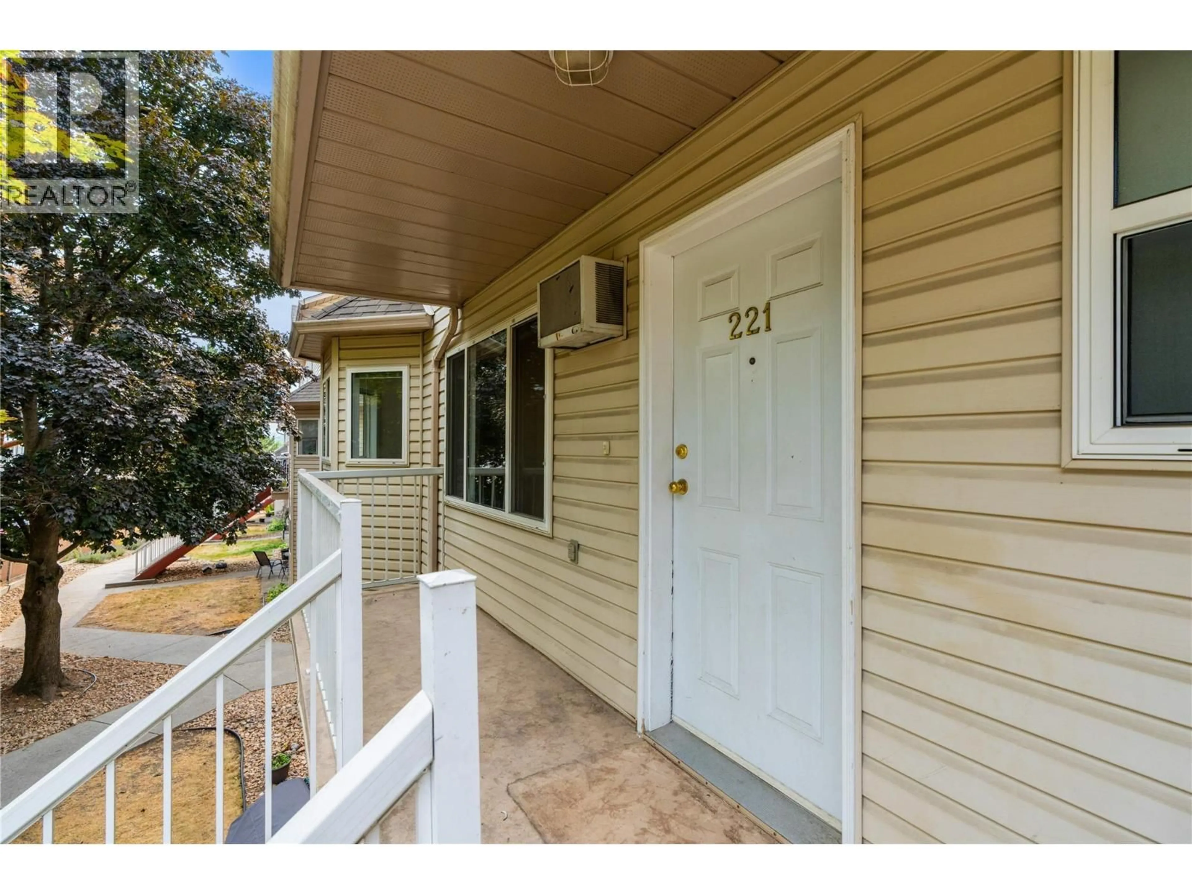 Unknown for 4202 ALEXIS PARK DRIVE, Vernon British Columbia v1t6h3