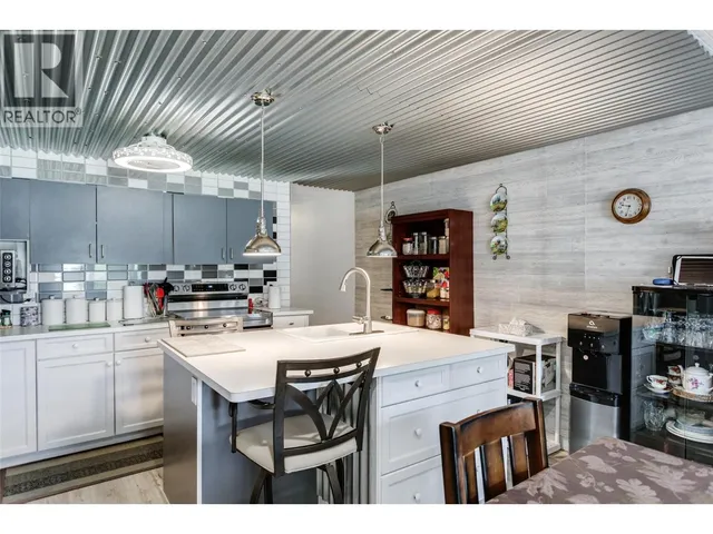 217 - 3591 OLD VERNON ROAD, Kelowna 5