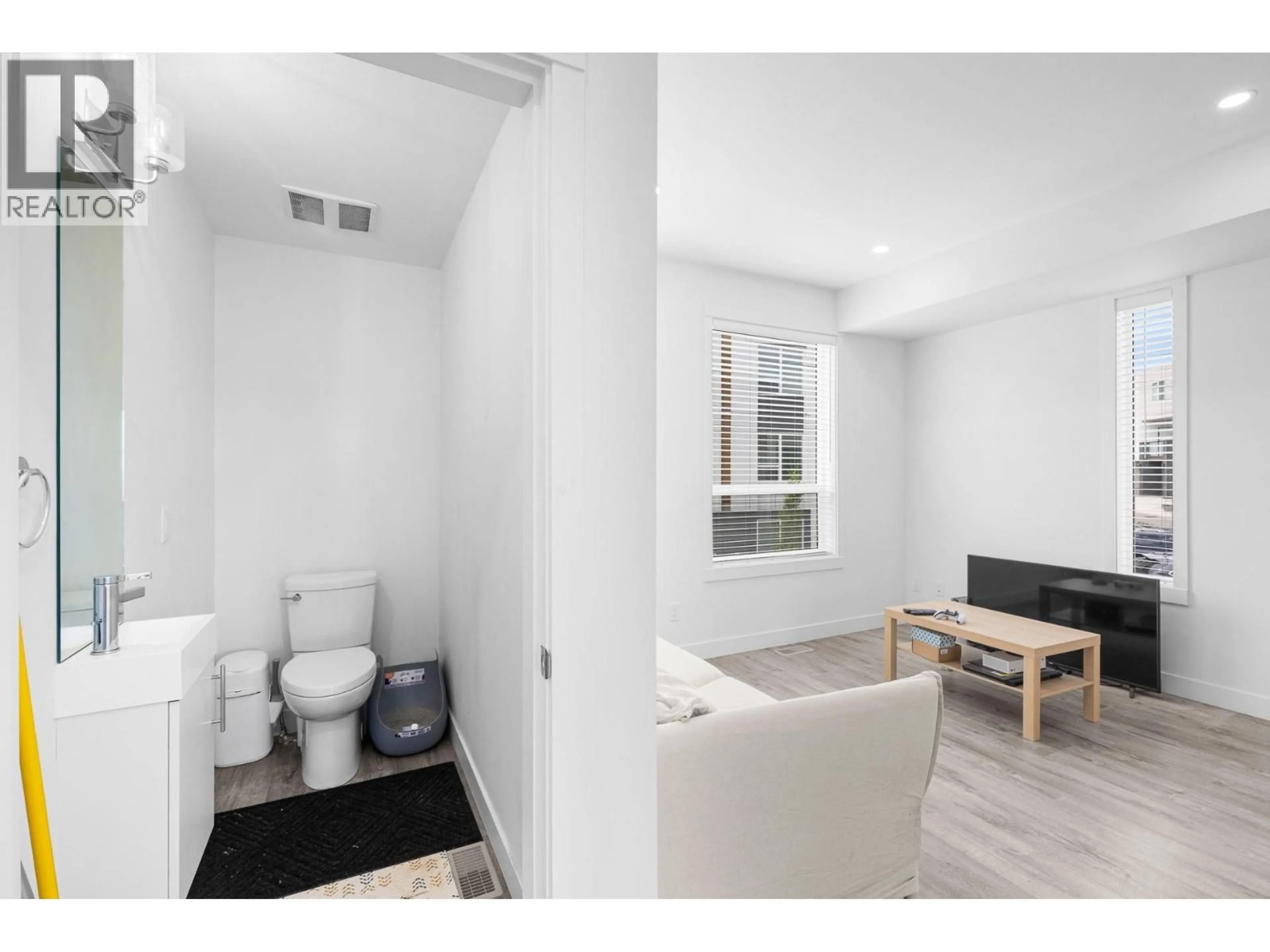 A pic of a room for 19 - 610 ACADEMY WAY, Kelowna British Columbia V1V0H2