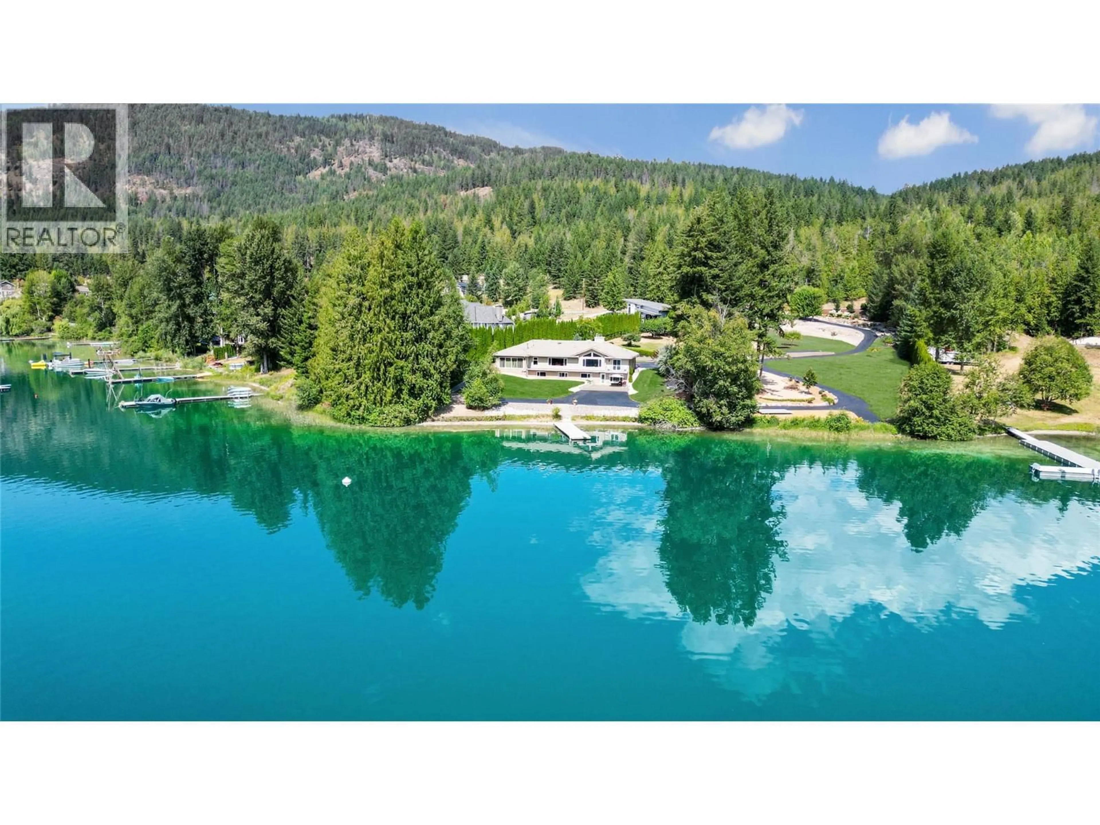 A pic from outside/outdoor area/front of a property/back of a property/a pic from drone, water/lake/river/ocean view for 3886 PARRI ROAD, Sorrento British Columbia V0E2W1