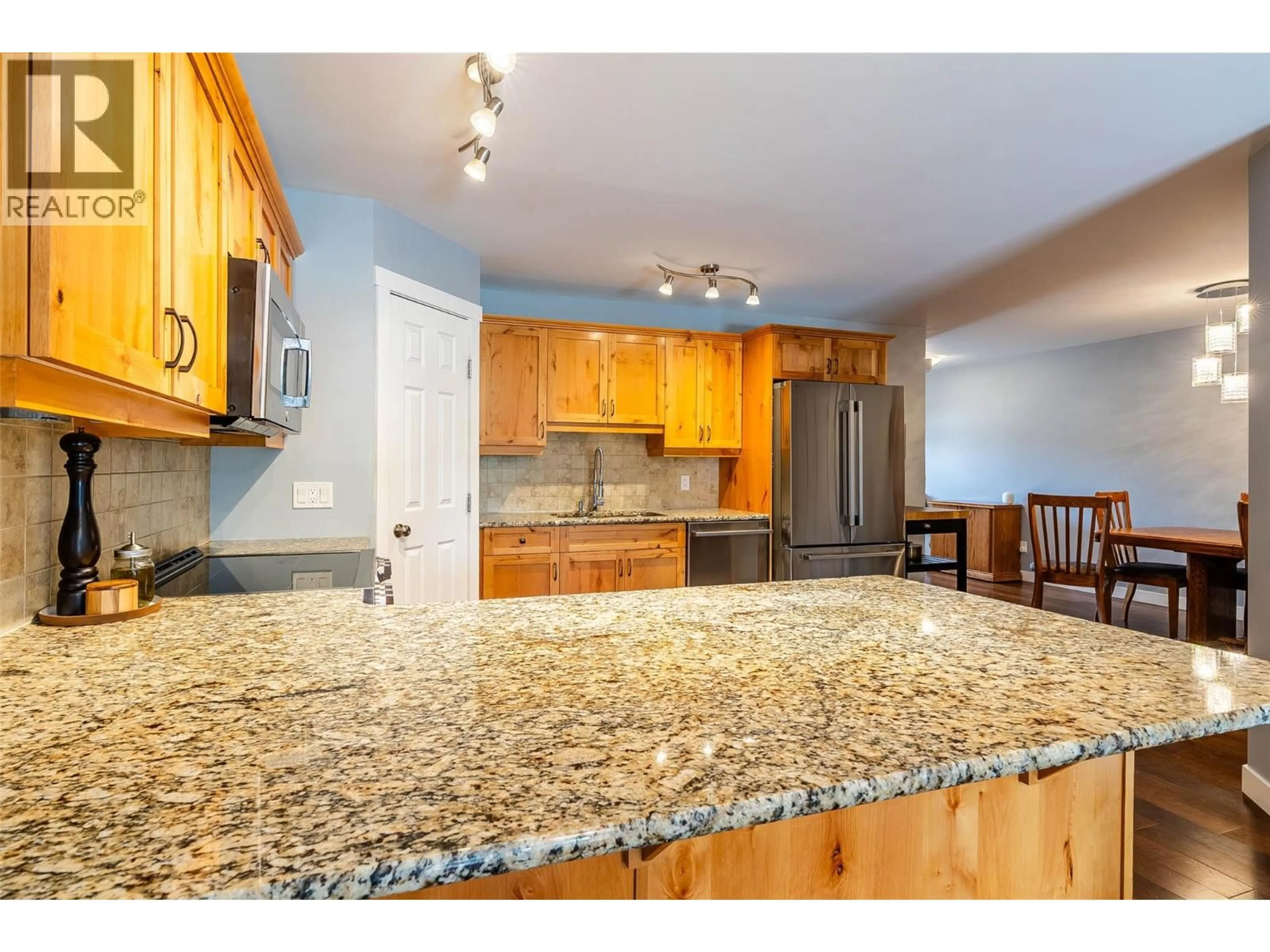 Open concept kitchen, unknown for 3 - 989 SWANSEA VIEW ROAD, Windermere British Columbia V0A1K3