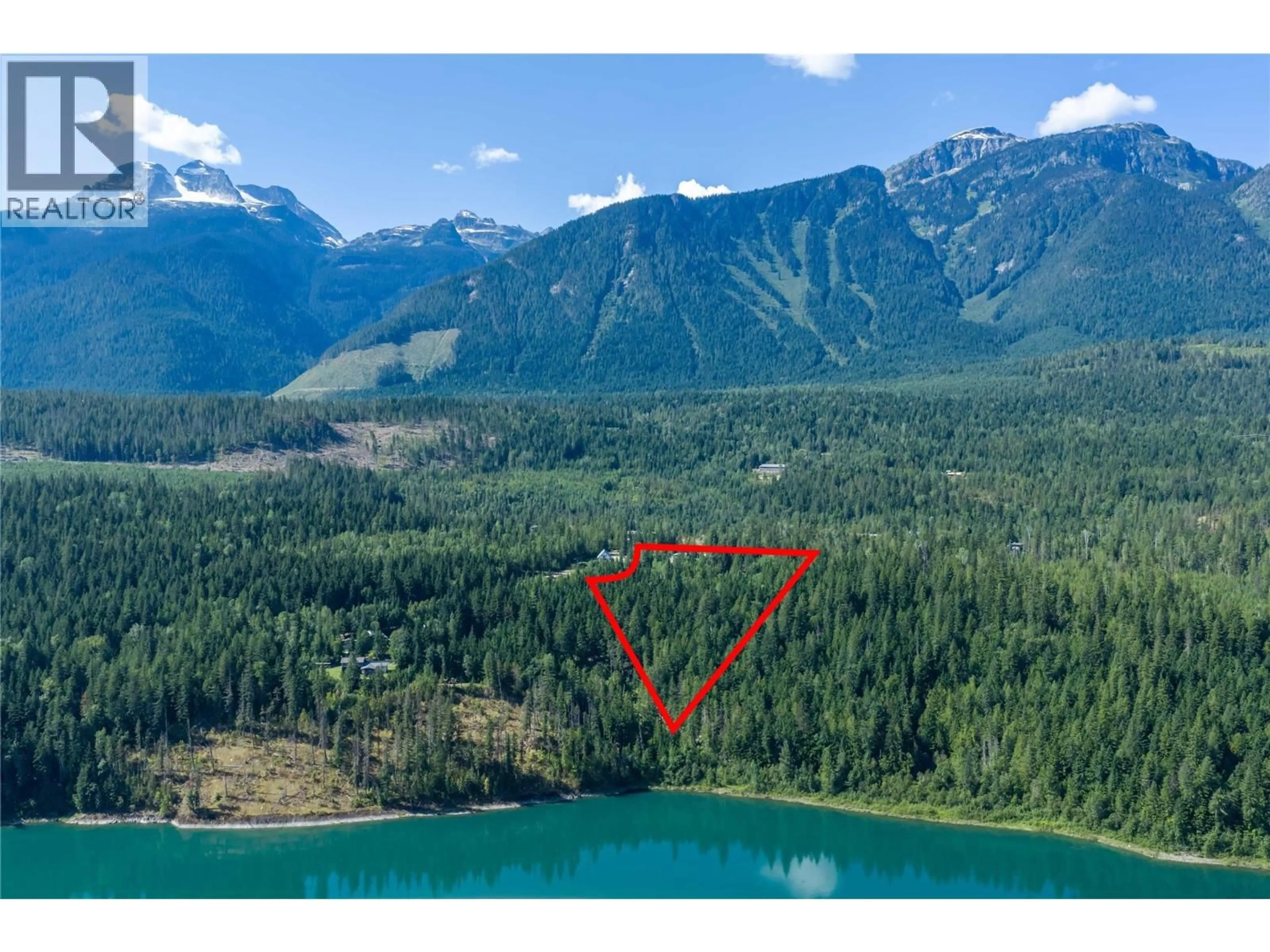 A pic from outside/outdoor area/front of a property/back of a property/a pic from drone, water/lake/river/ocean view for 1808 NORTHVIEW DRIVE, Revelstoke British Columbia V0E2S1
