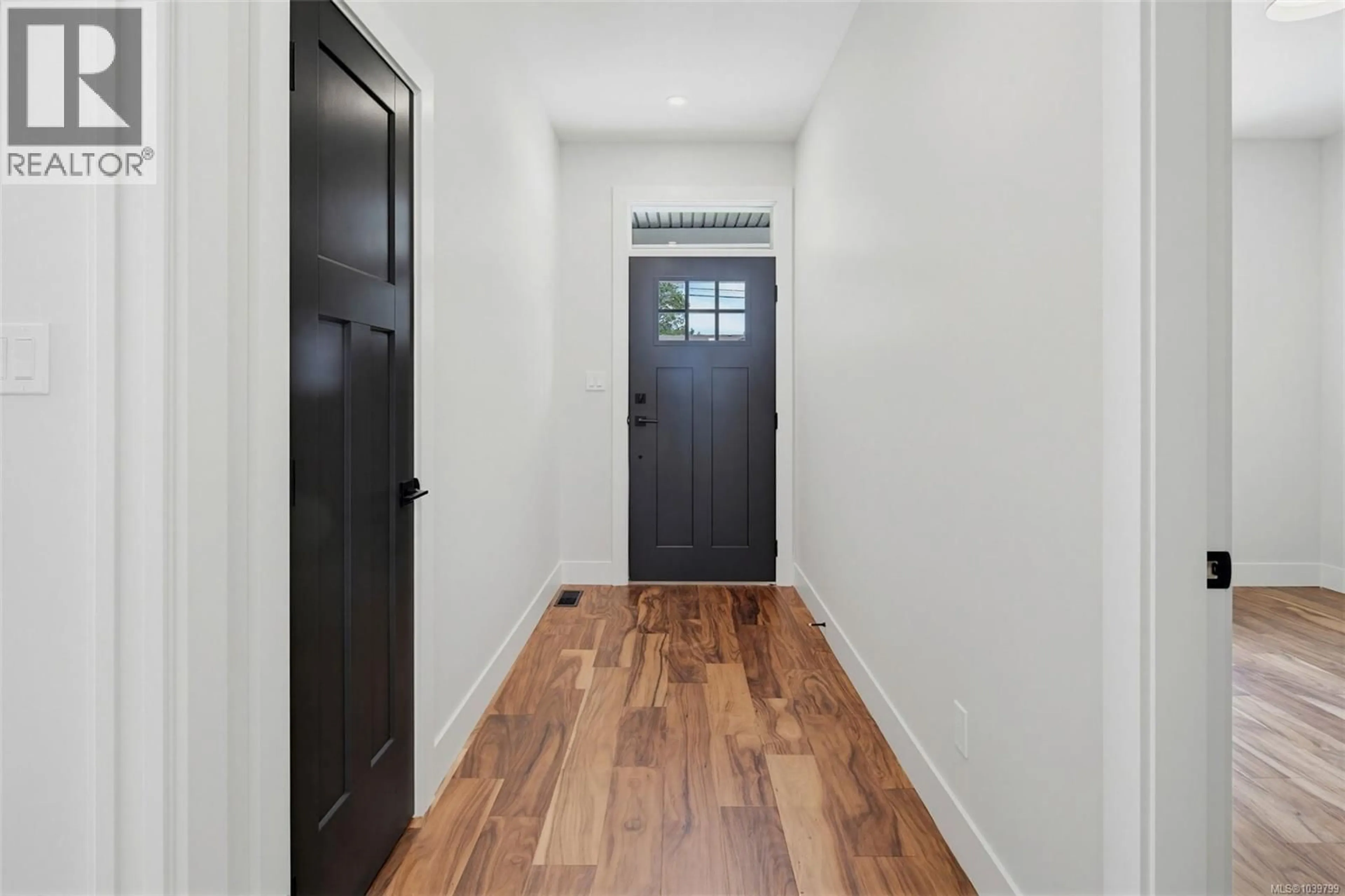 Indoor entryway for 3616 PRINCESS AVENUE, Cobble Hill British Columbia V8H0A4