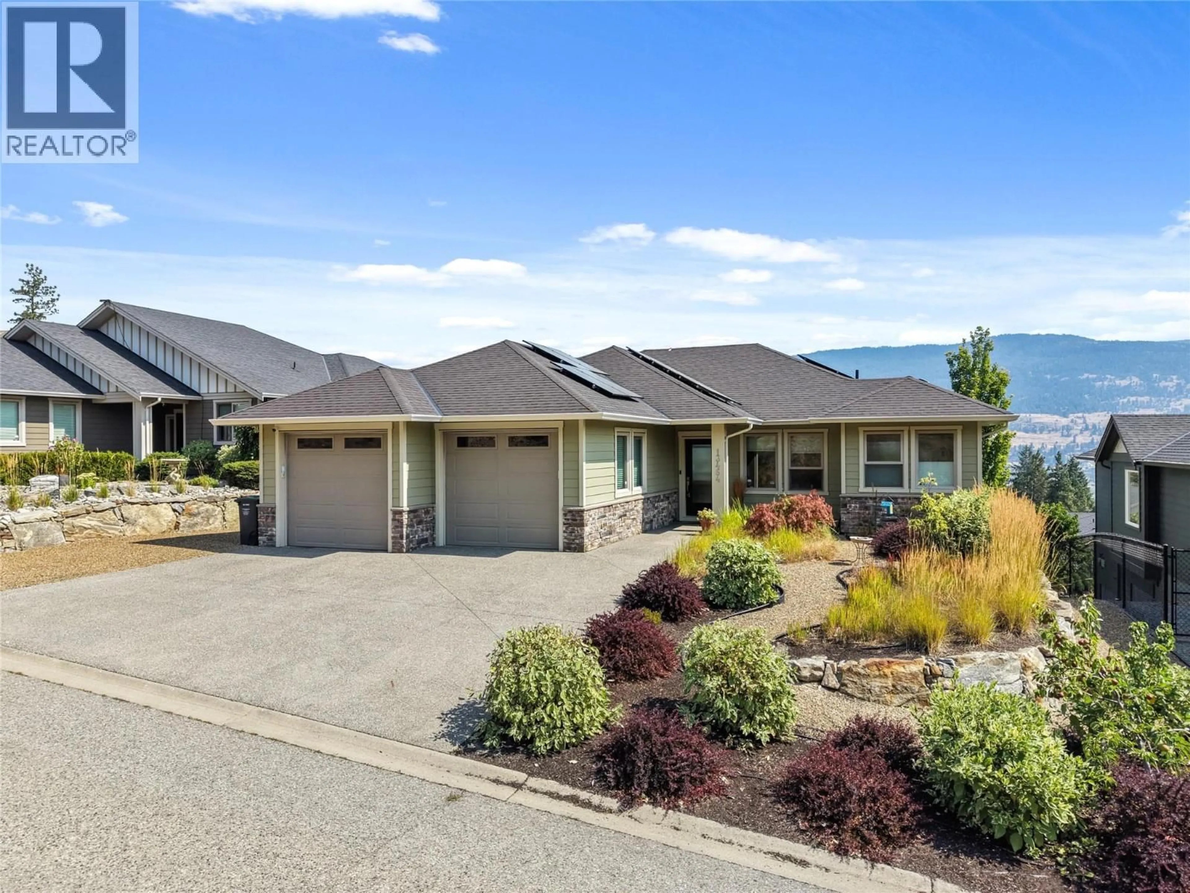 Home with vinyl exterior material, water/lake/river/ocean view for 13464 LAKE HILL DRIVE, Lake Country British Columbia V4V2S7
