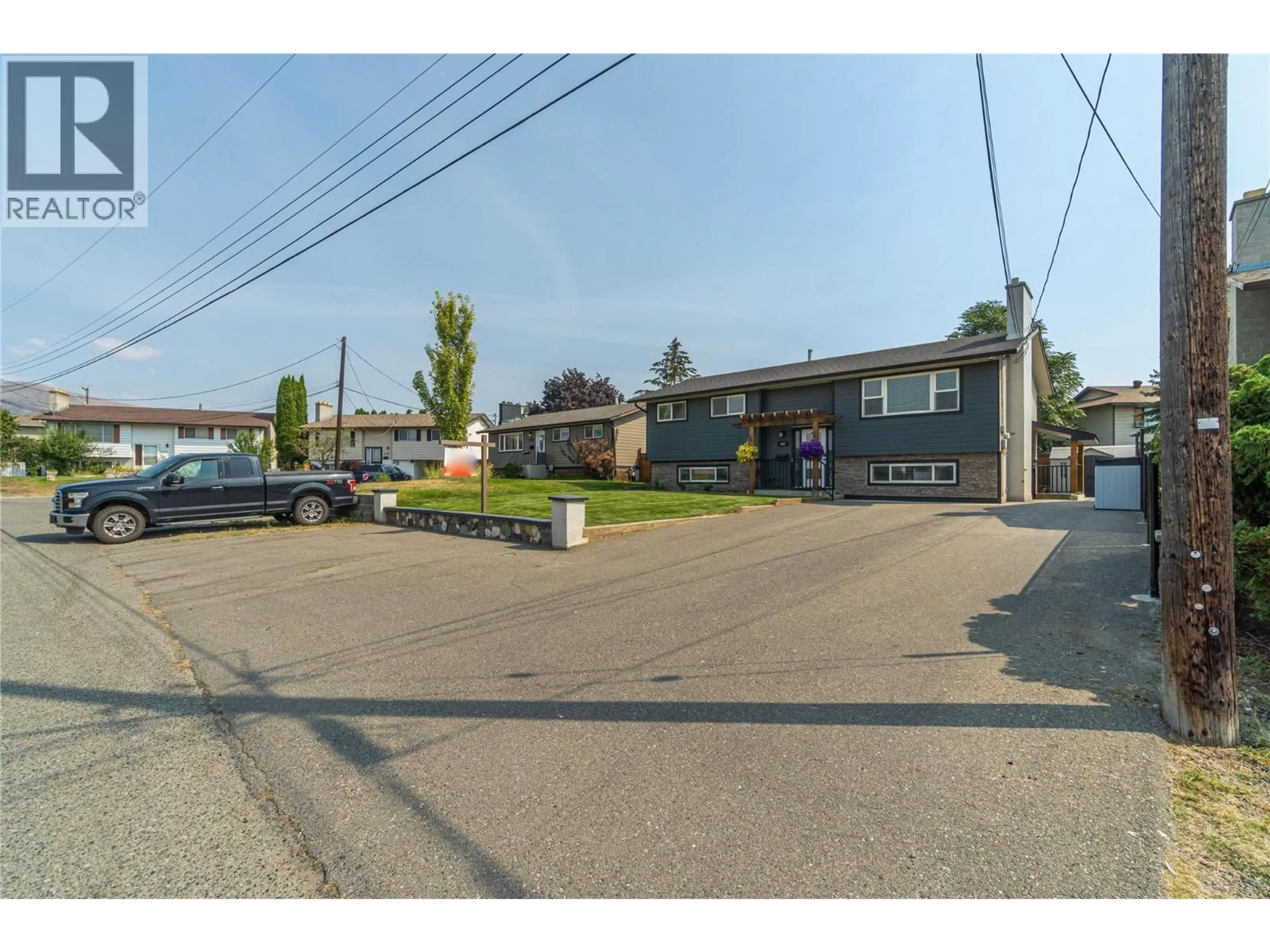 Unknown for 667 CAMBRIDGE CRESCENT, Kamloops British Columbia V2B5B7