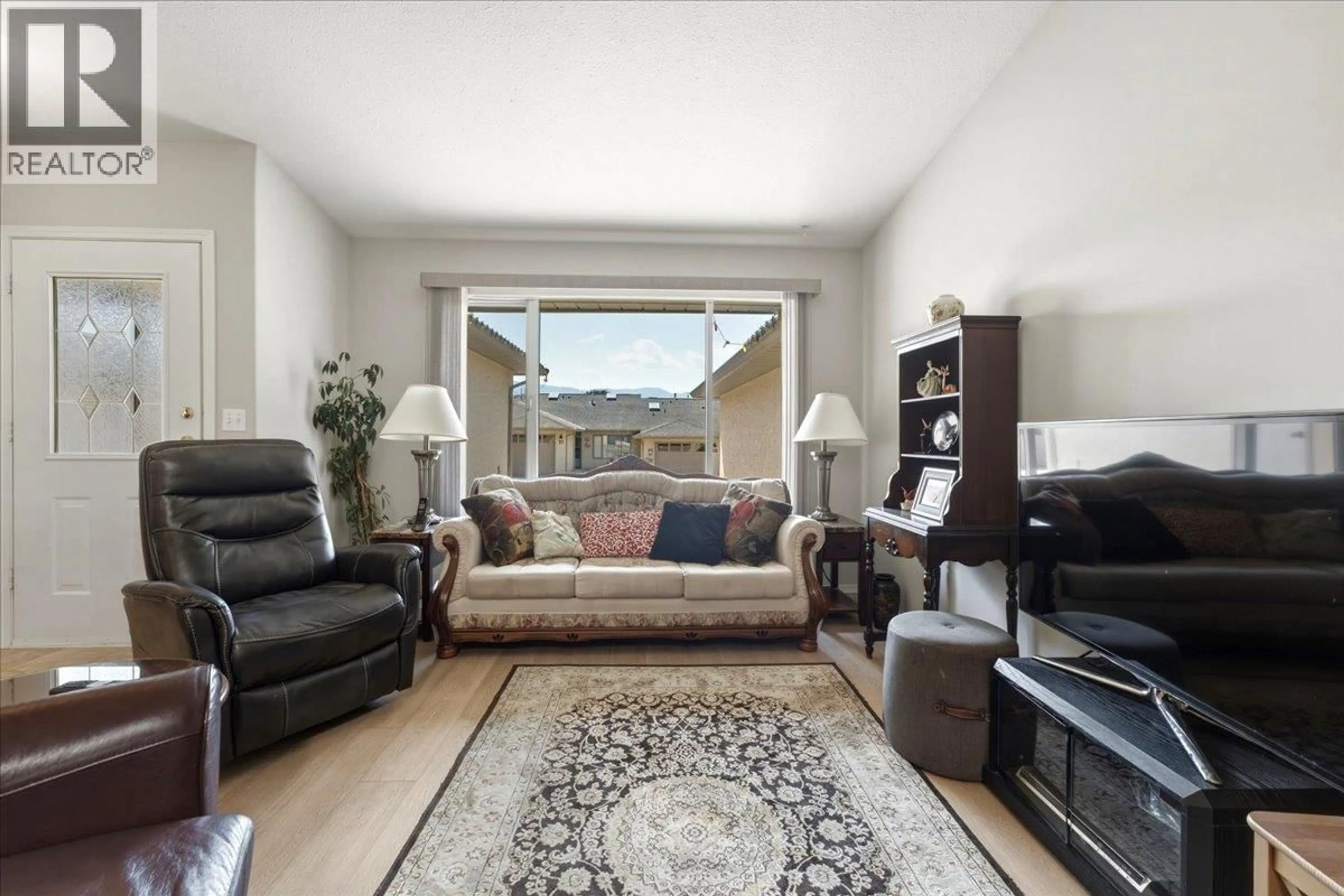 Living room with furniture, unknown for 69 - 1001 30 AVENUE, Vernon British Columbia V1T9H8