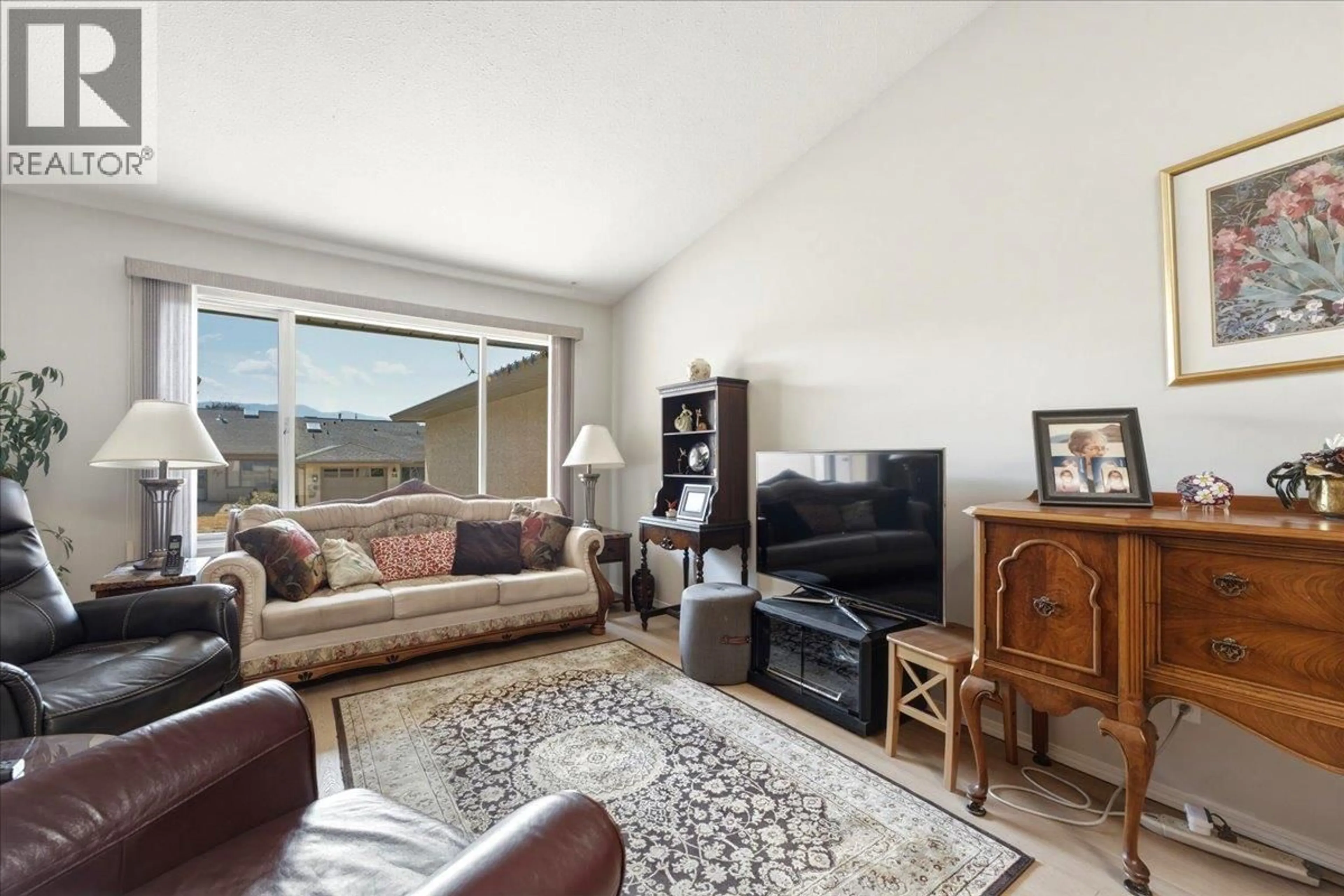 Living room with furniture, unknown for 69 - 1001 30 AVENUE, Vernon British Columbia V1T9H8
