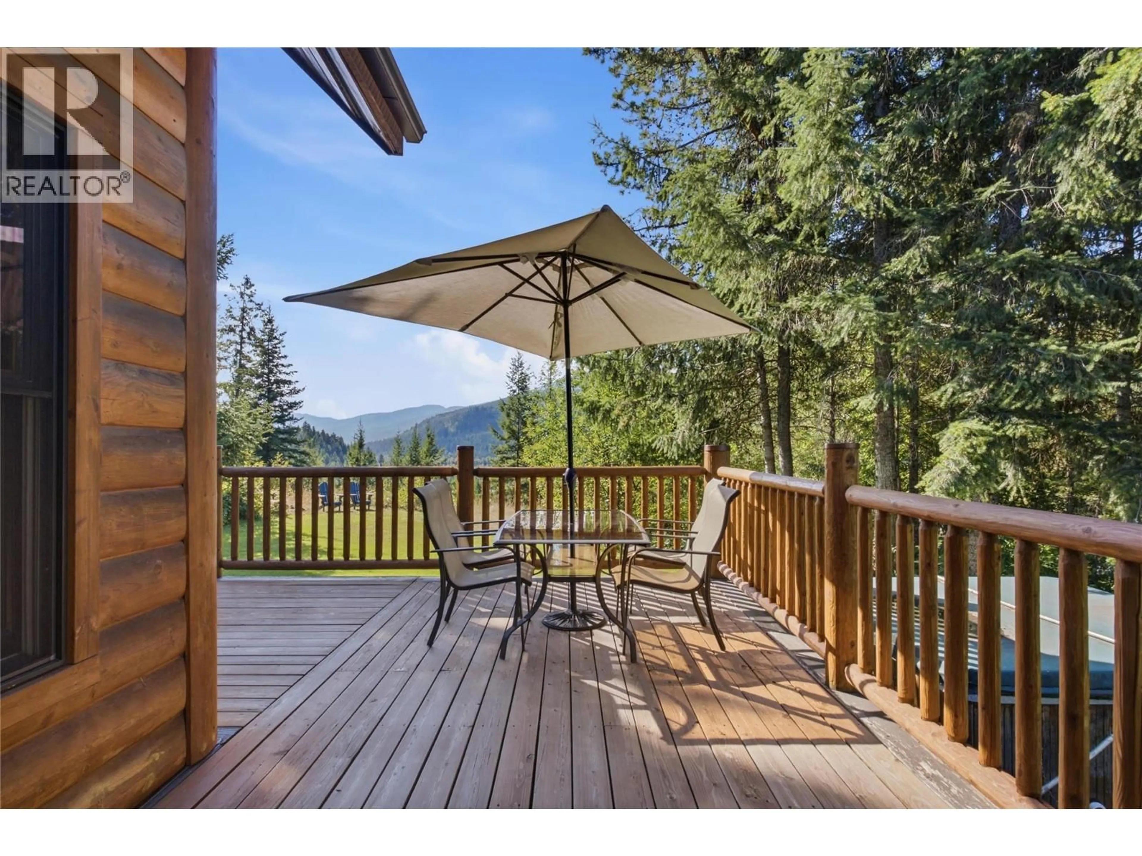 Patio, mountain view for 580 PARK DRIVE, Clearwater British Columbia V0E1N1
