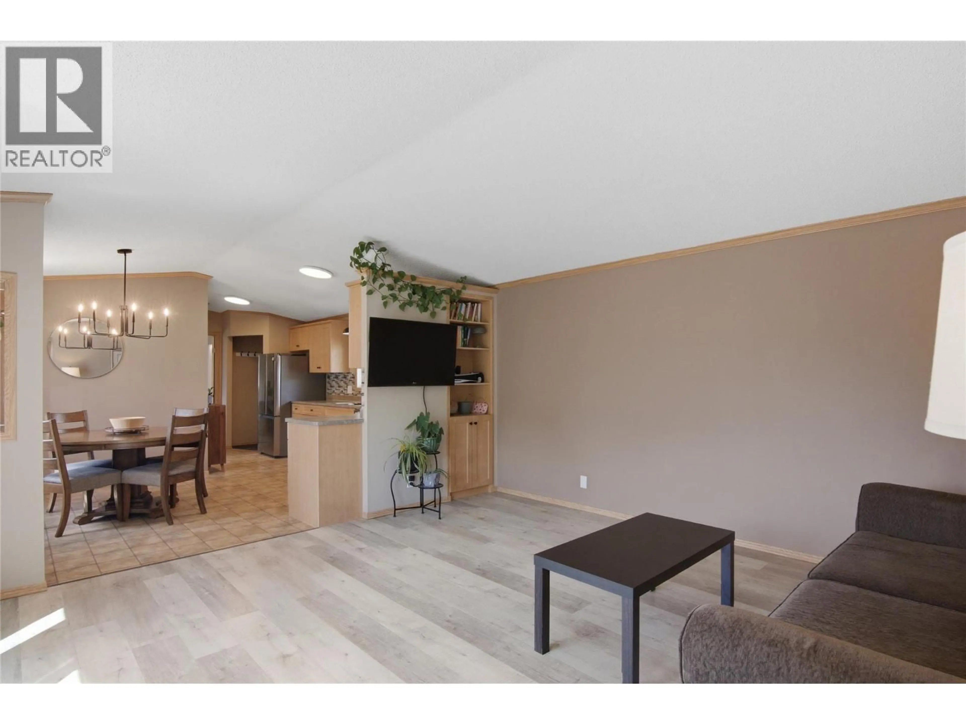 Living room with furniture, unknown for 8 - 2815 PRINCETON KAMLOOPS HIGHWAY, Kamloops British Columbia V0E2A0