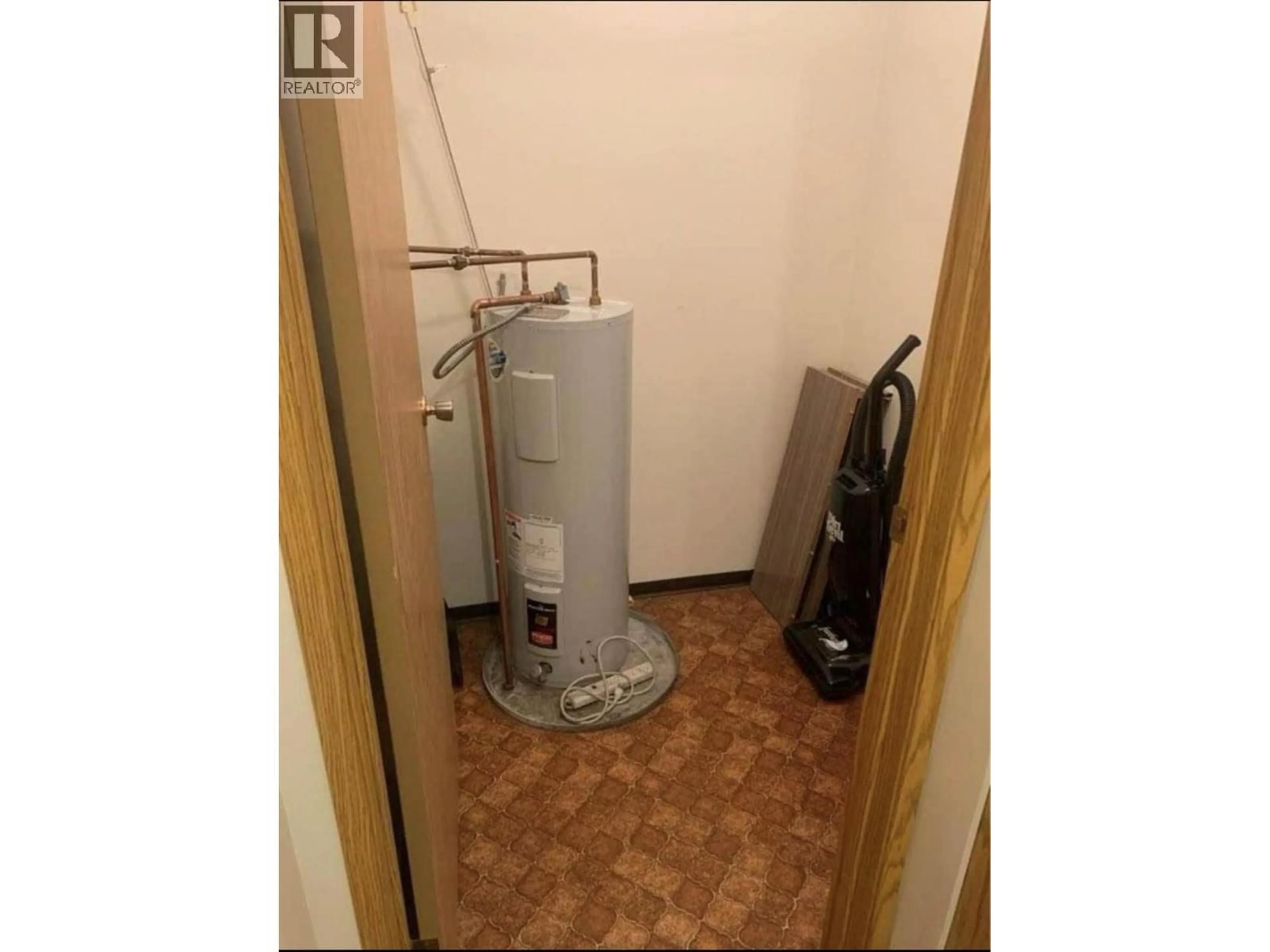 A pic of a room for 207 - 195 CHAMBERLAIN CRESCENT, Tumbler Ridge British Columbia V0C2W0