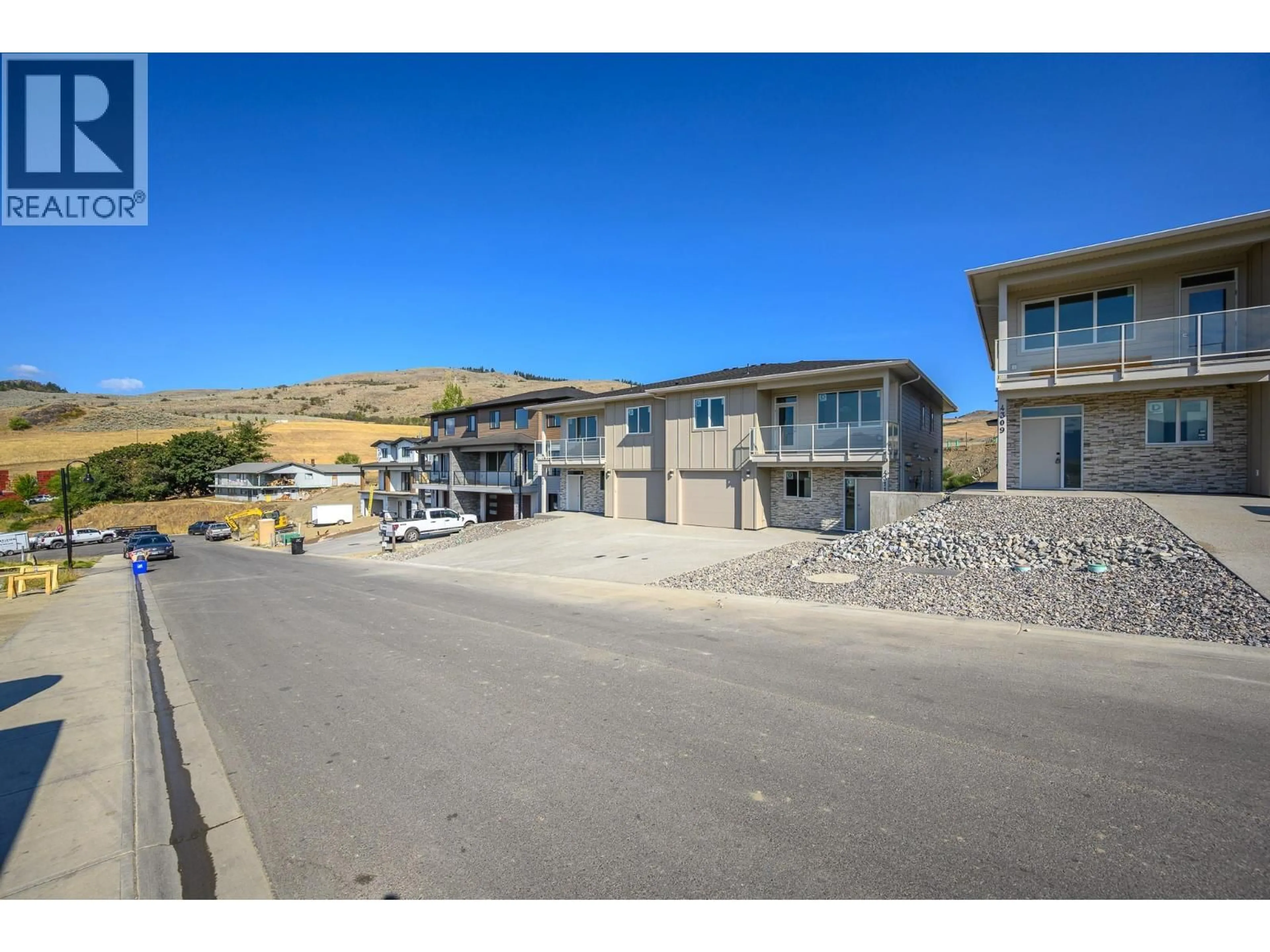 A pic from outside/outdoor area/front of a property/back of a property/a pic from drone, unknown for 4311 PAINTED TURTLE DRIVE, Vernon British Columbia V1H1A2