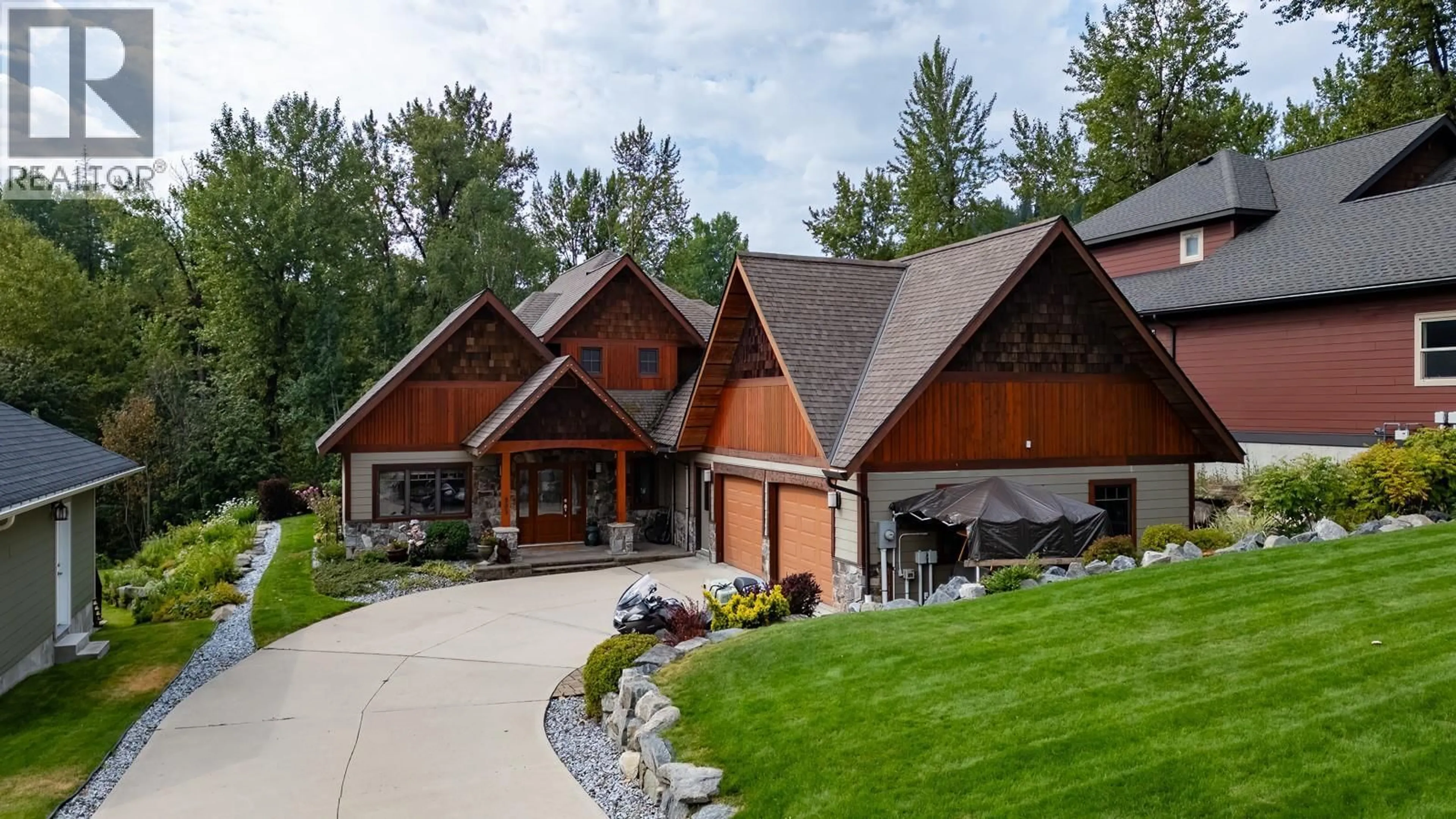 Unknown for 903 REDSTONE DRIVE, Rossland British Columbia V0G1Y0