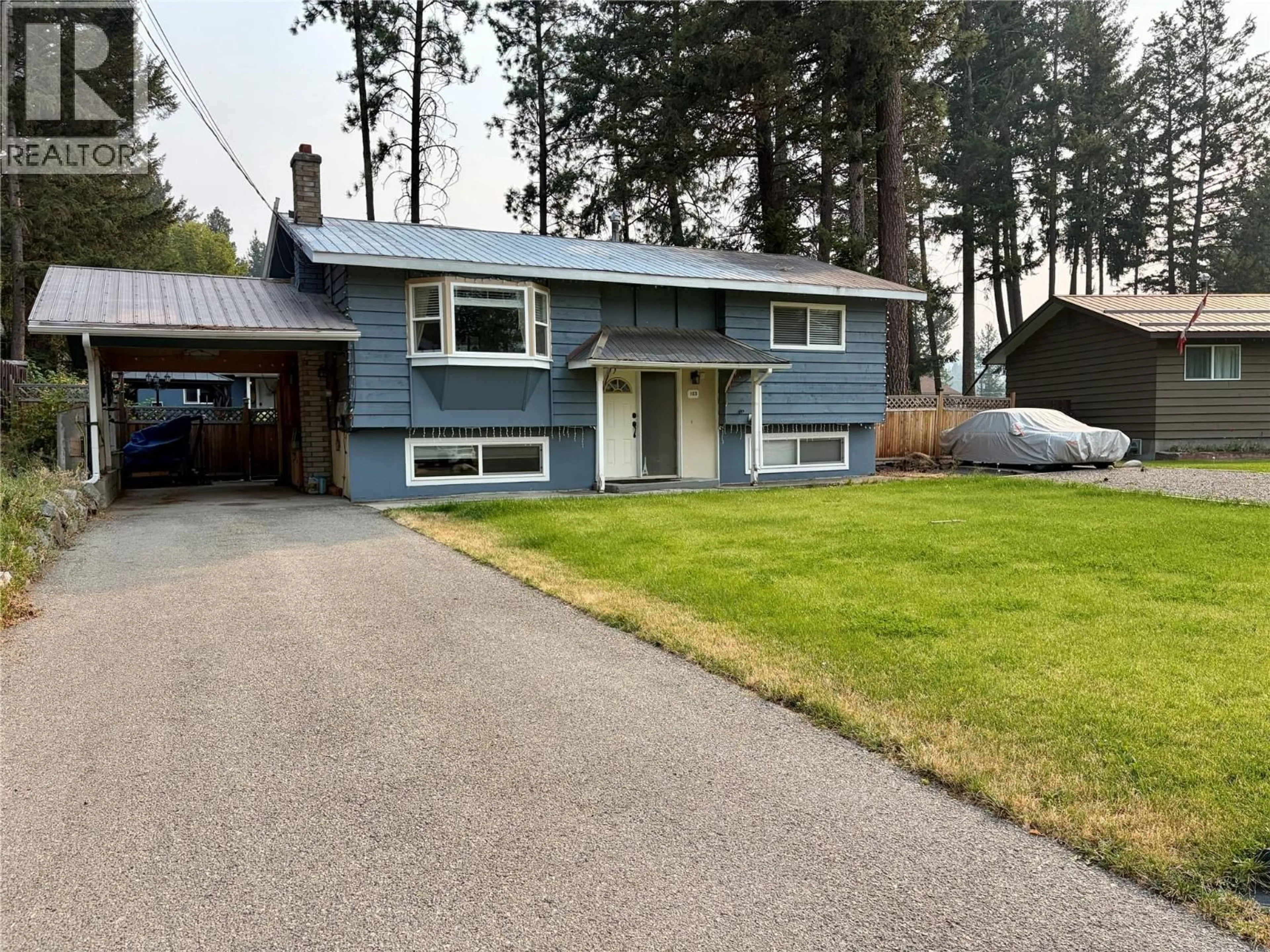 Home with vinyl exterior material, street for 103 EDGEWOOD DRIVE, Princeton British Columbia V0X1W0
