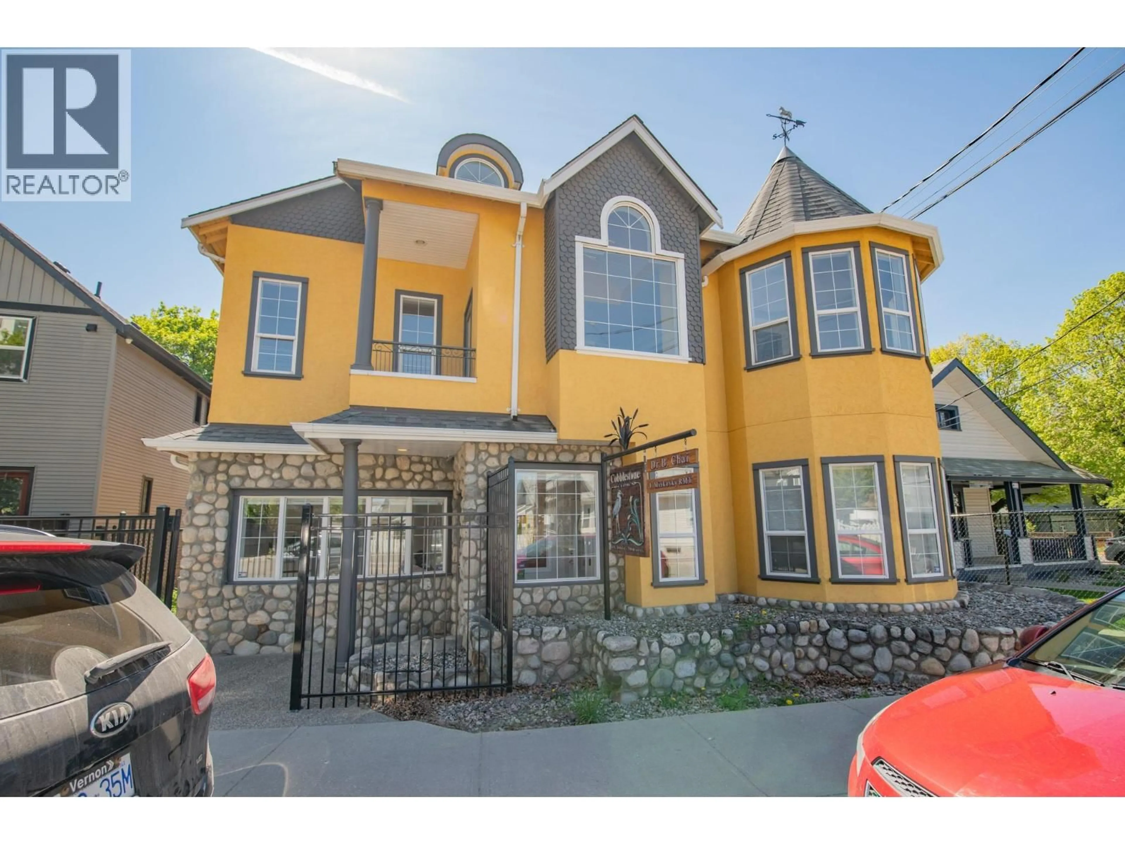 Unknown for 2 - 3414A 28TH AVENUE, Vernon British Columbia V1T1W9