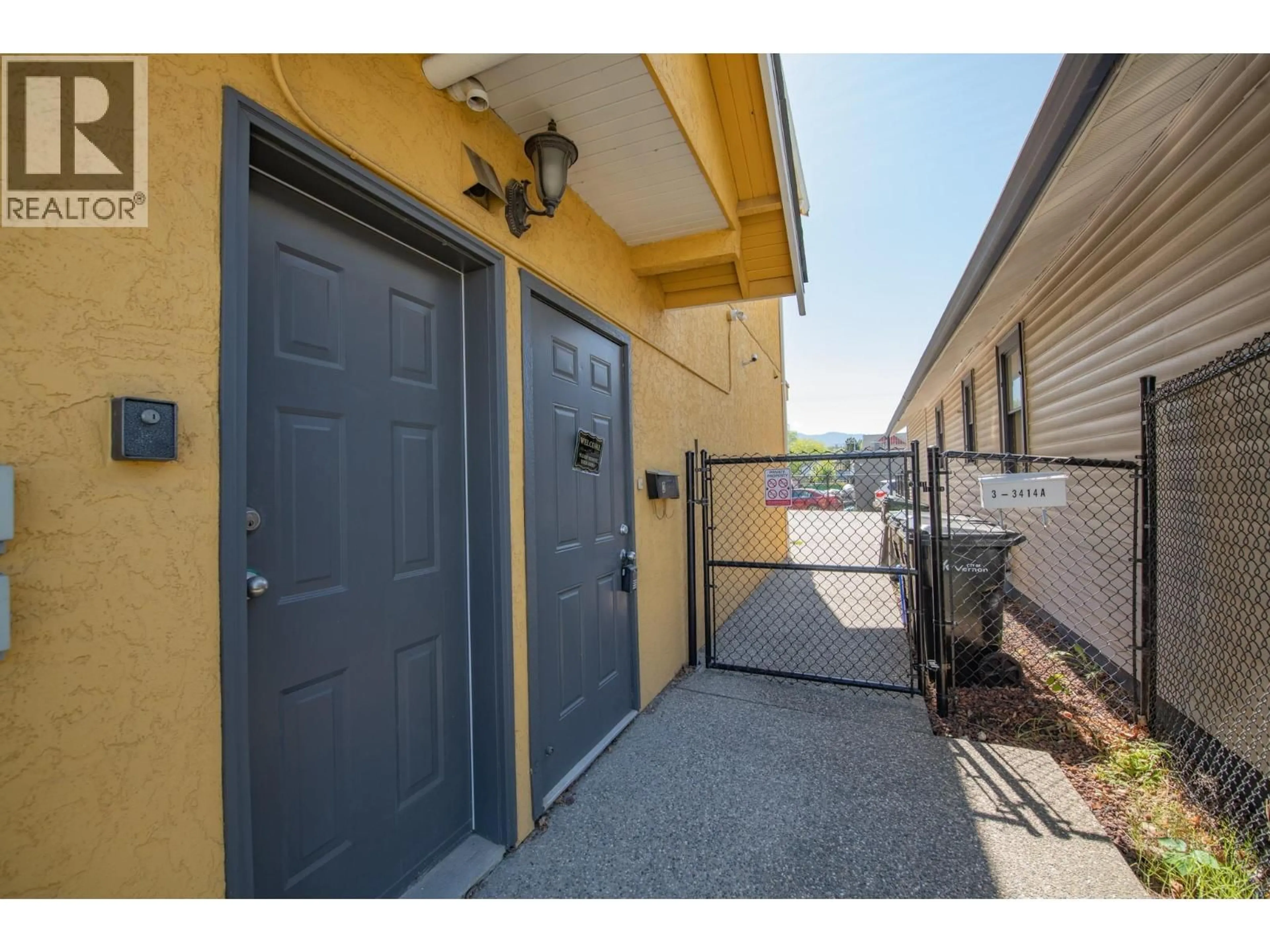 Unknown for 2 - 3414A 28TH AVENUE, Vernon British Columbia V1T1W9