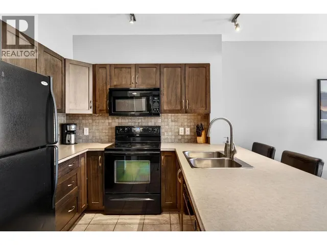 308 - 654 COOK ROAD, Kelowna 3