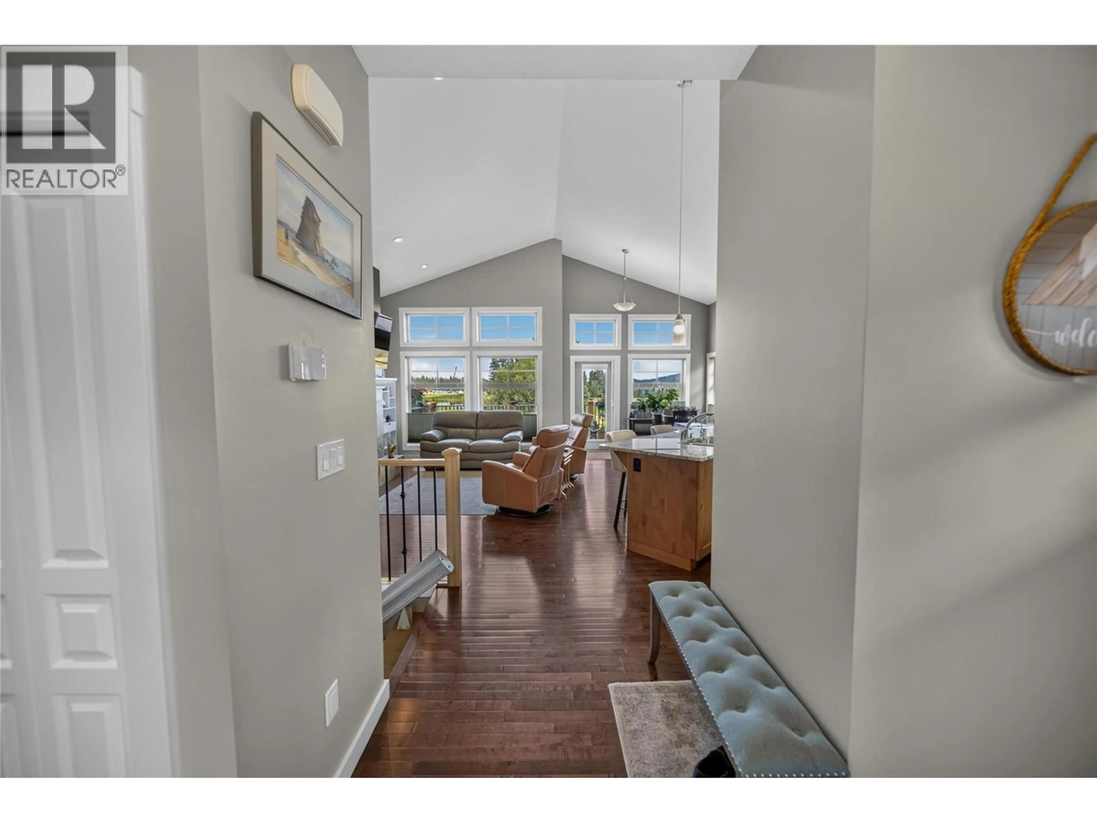 Indoor entryway for 204 BOULDER CREEK DRIVE, Cranbrook British Columbia V1C0B4