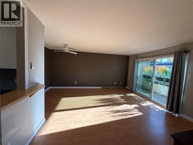 305 - 555 ROWCLIFFE AVENUE, Kelowna 5