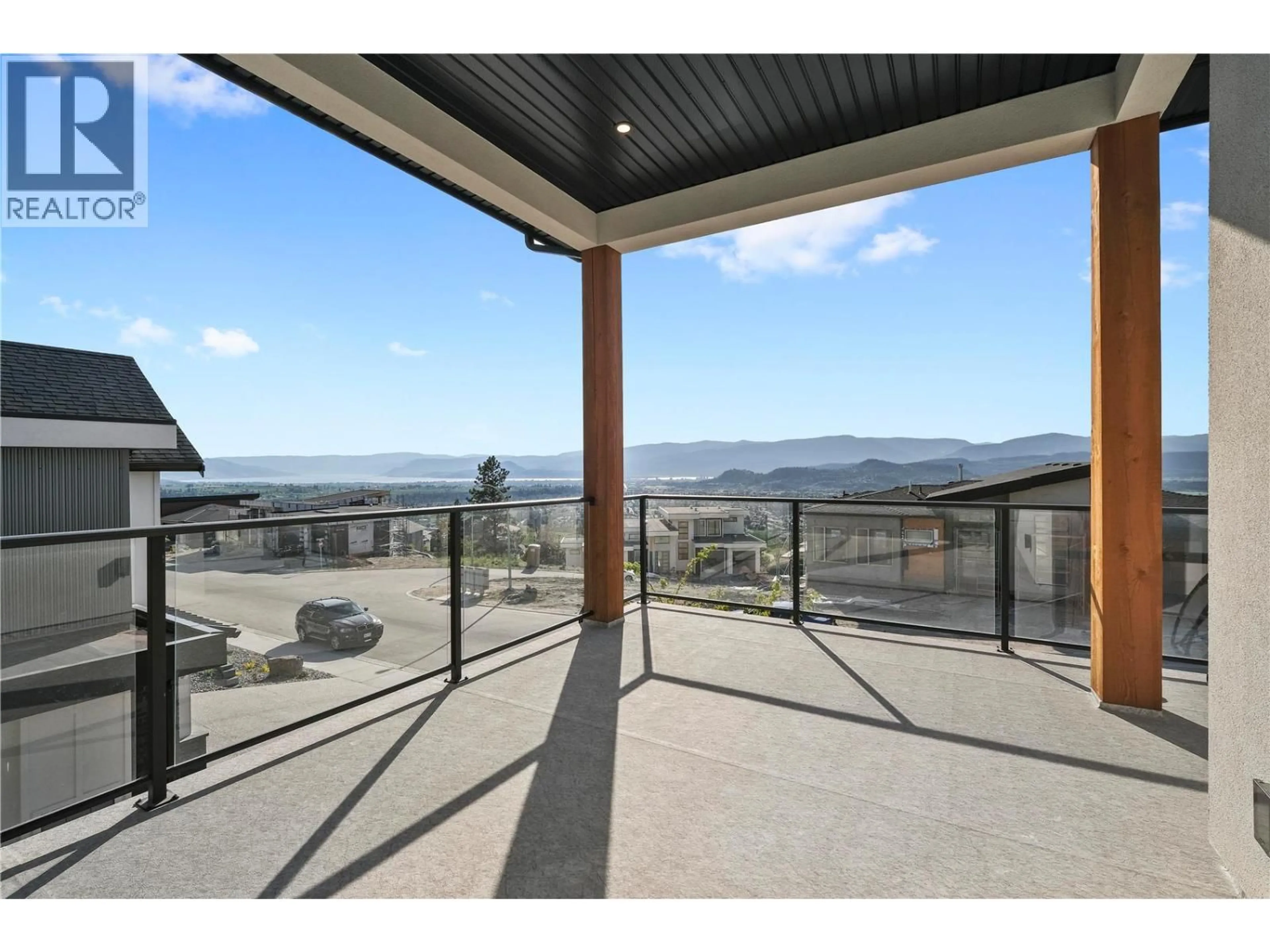 Patio, mountain view for 695 DEANS DRIVE, Kelowna British Columbia V1P1A1