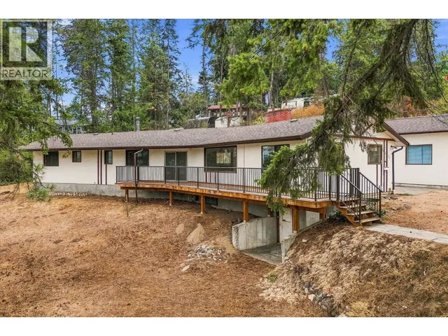 11211 ROBERTS ROAD, Lake Country 5