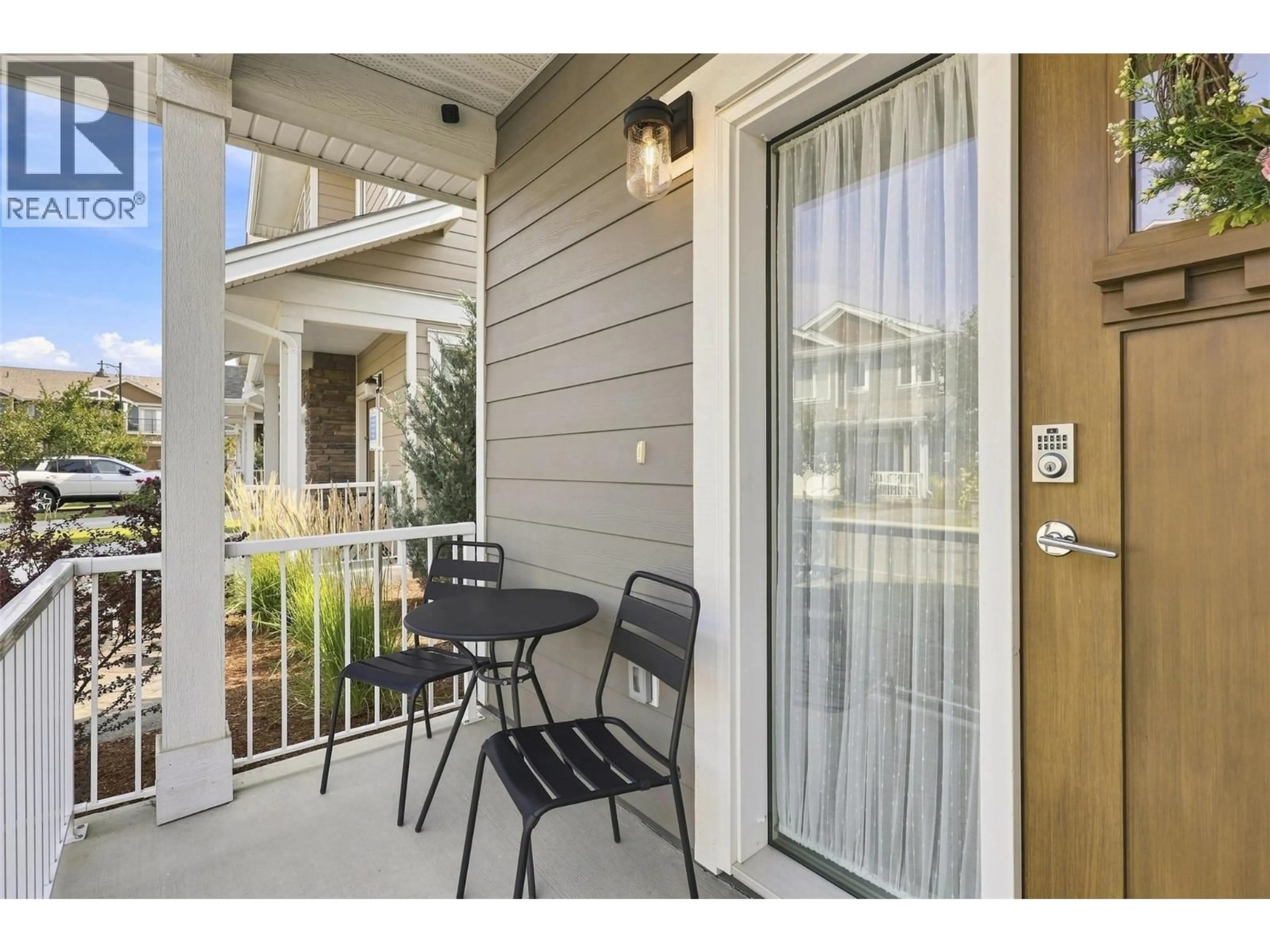 Patio, street for 168 - 200 GRAND BOULEVARD, Kamloops British Columbia V2C0H3