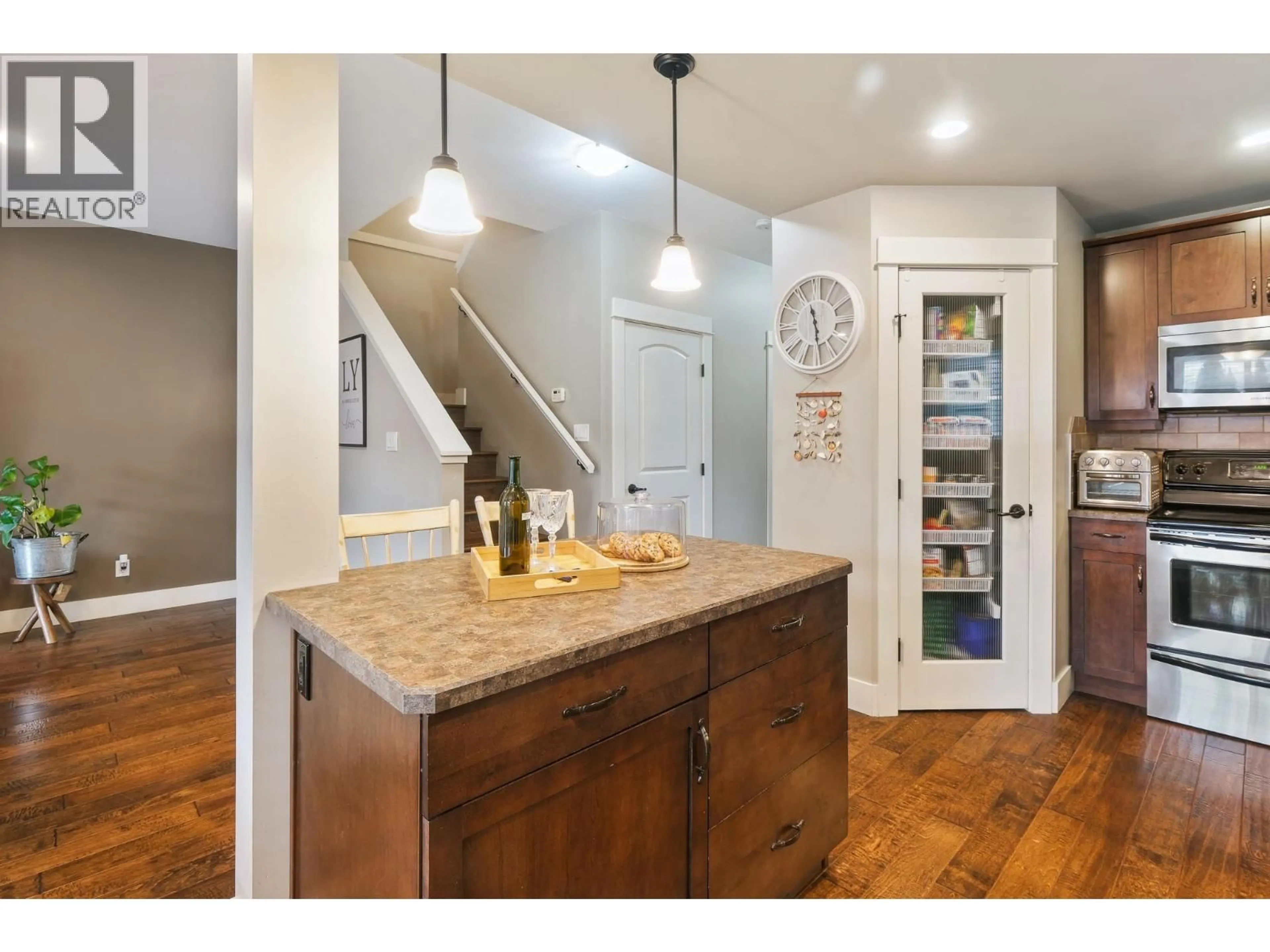 Open concept kitchen, unknown for 8 - 6635 TRONSON ROAD, Vernon British Columbia V1H2K4