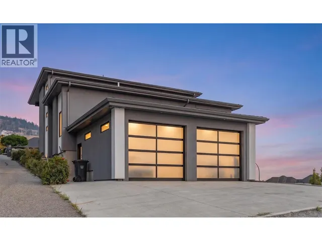1534 GREGORY ROAD, West Kelowna 2