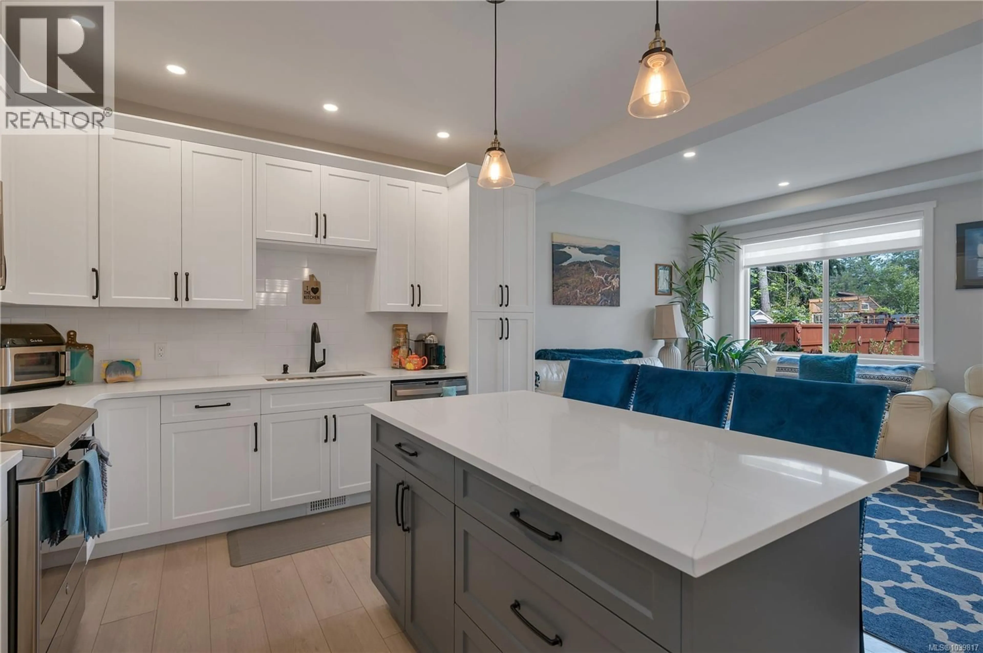 Open concept kitchen, ceramic/tile floor for B - 2142 NIKOLA PLACE, Campbell River British Columbia V9W6H9