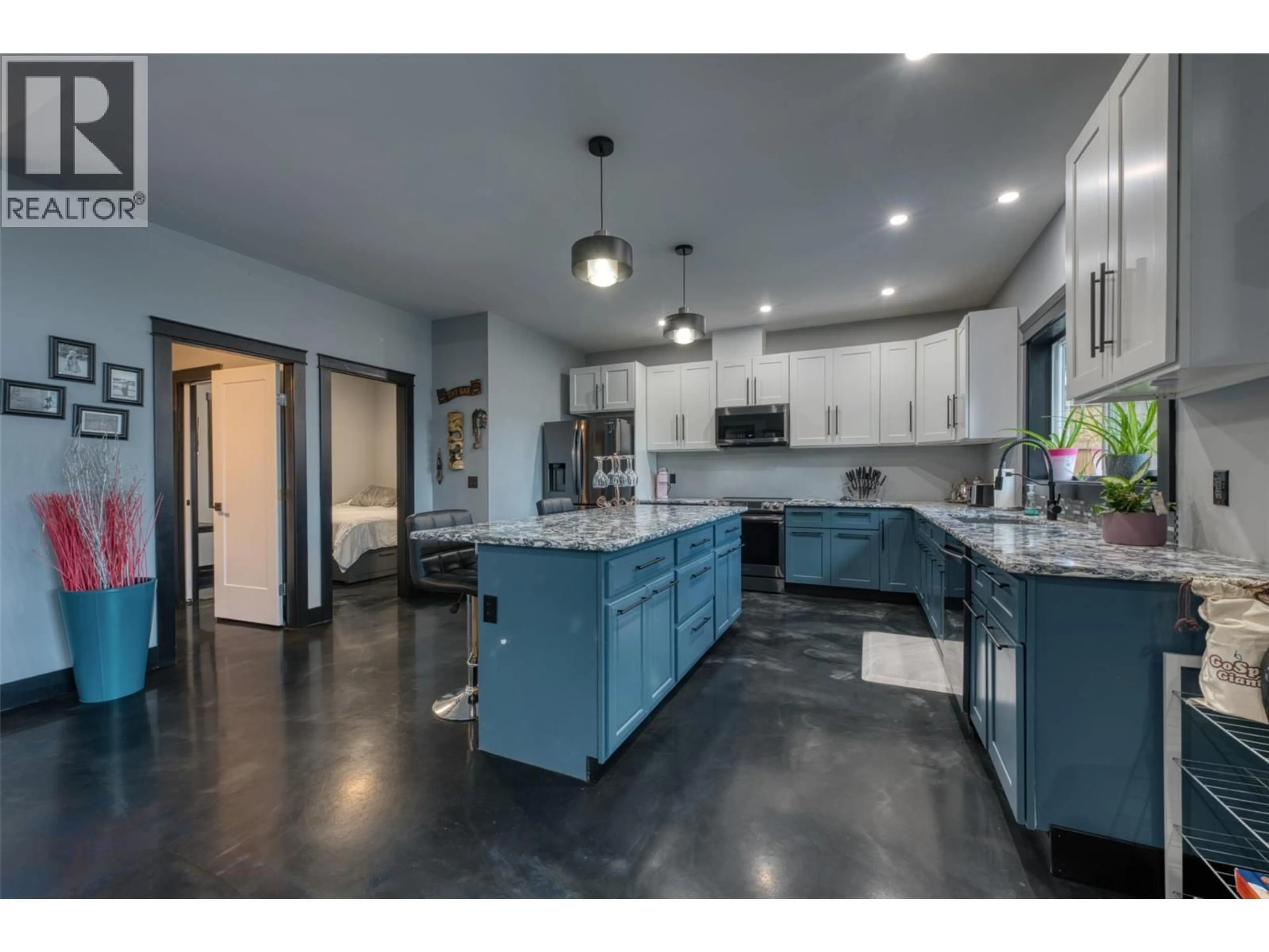 Open concept kitchen, ceramic/tile floor for 10795 WESTSHORE ROAD, Vernon British Columbia V1H2C3