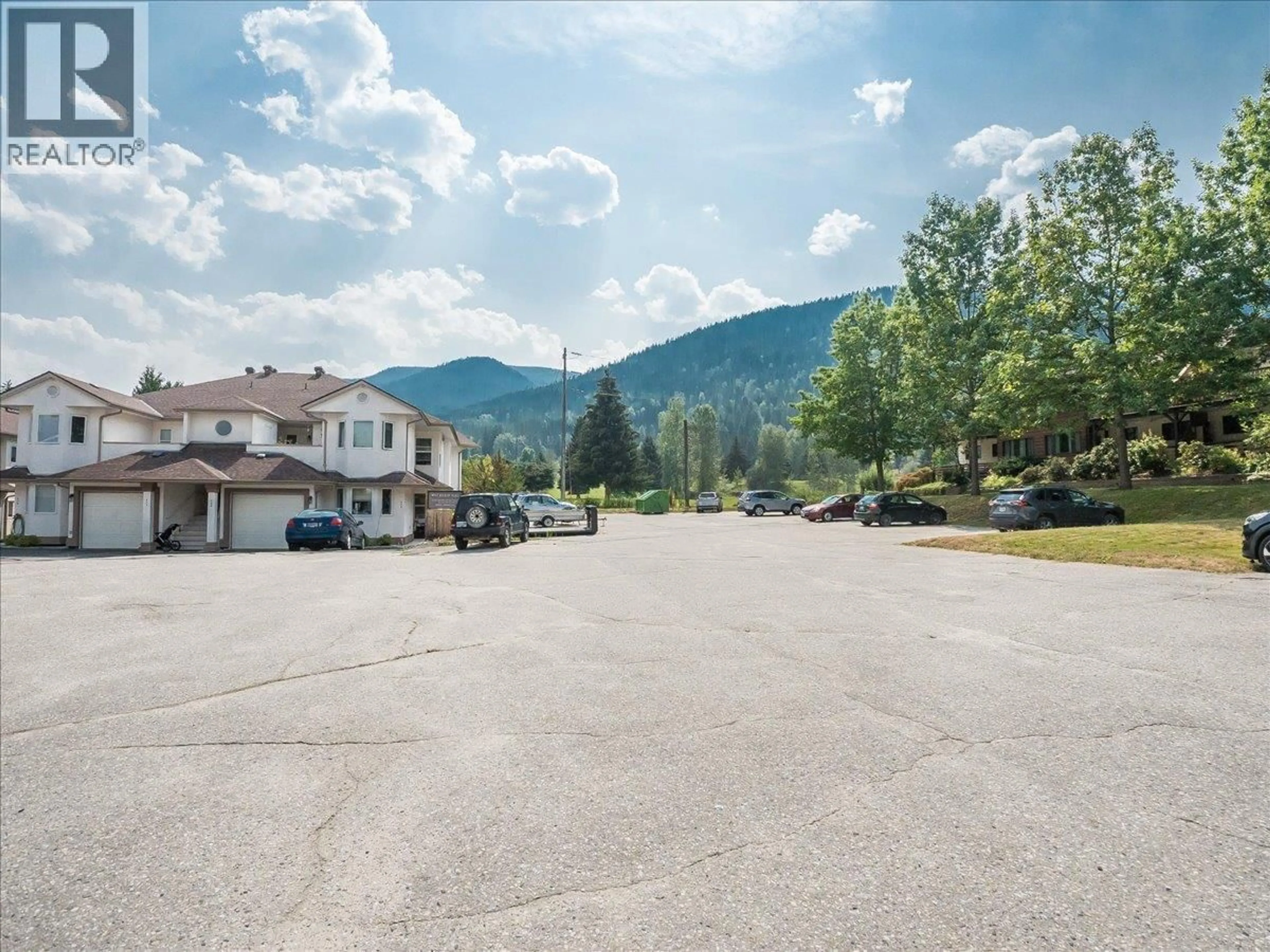 Unknown for 416 BEASLEY  W CRESCENT, Nelson British Columbia V1L5Y4