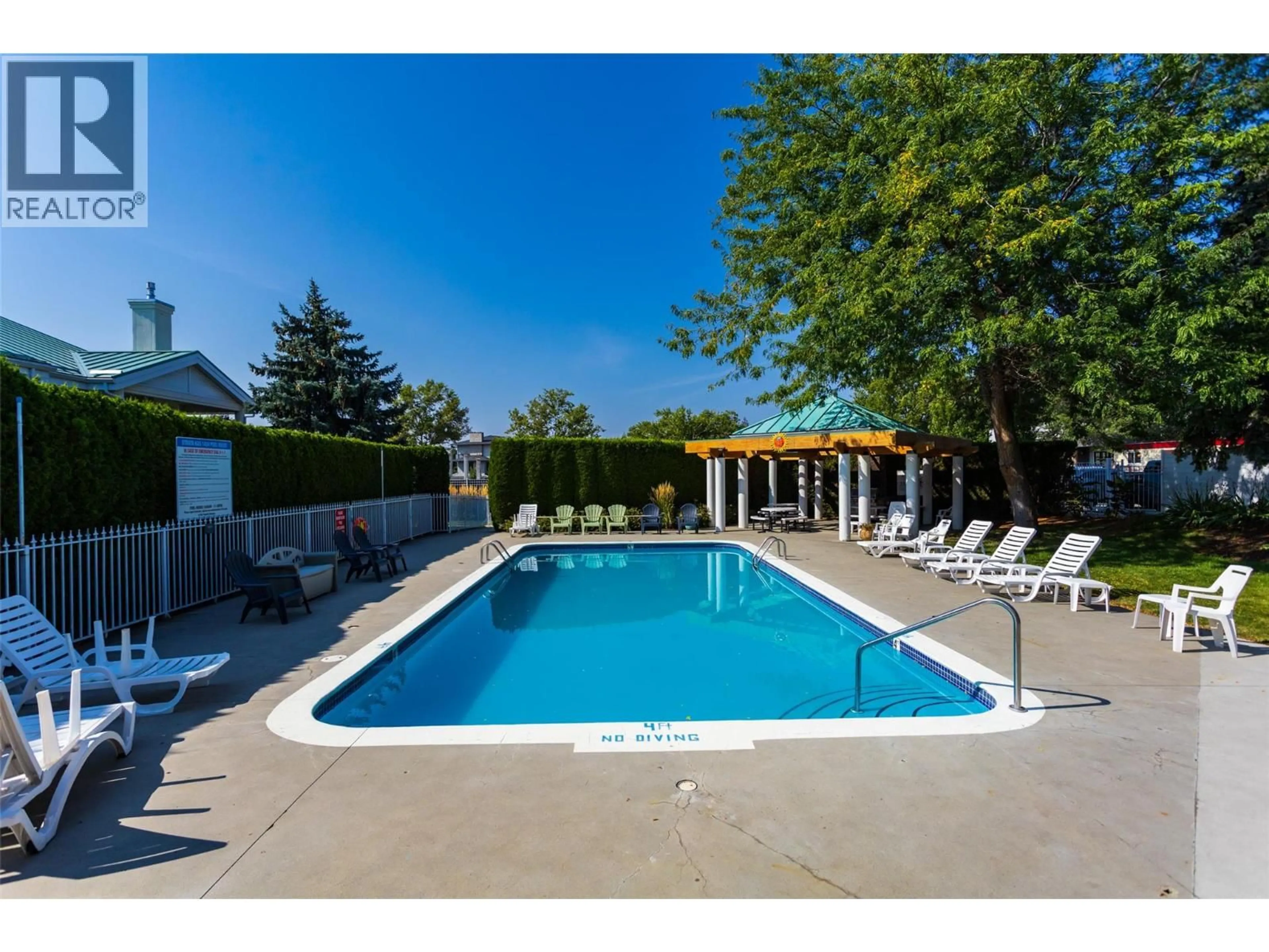 Pool for 213 - 2350 STILLINGFLEET ROAD, Kelowna British Columbia V1W3C2