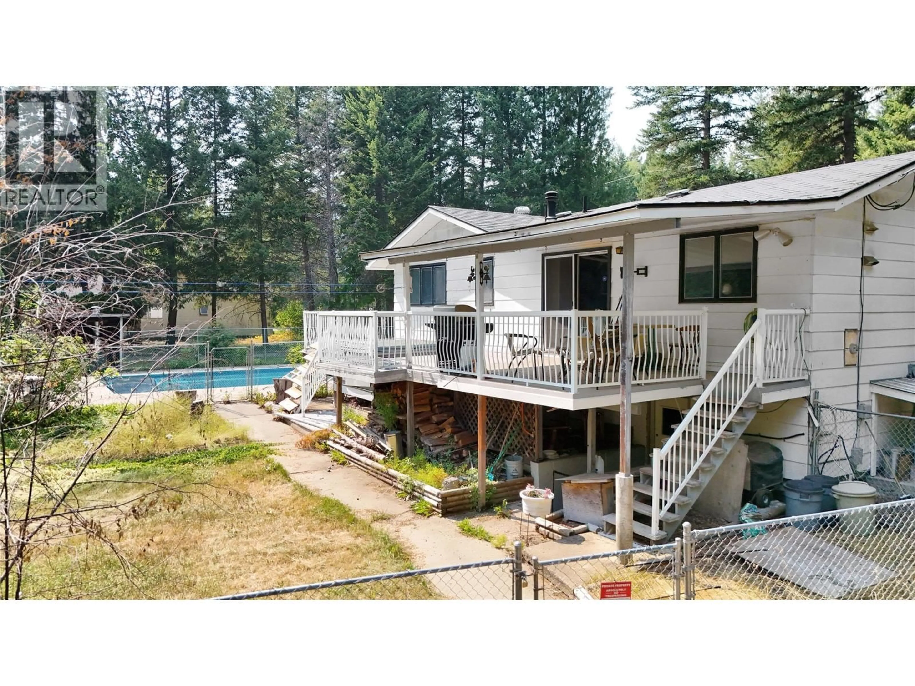A pic from outside/outdoor area/front of a property/back of a property/a pic from drone, water/lake/river/ocean view for 332 SCHMIDT ROAD, Clearwater British Columbia V0E1N2