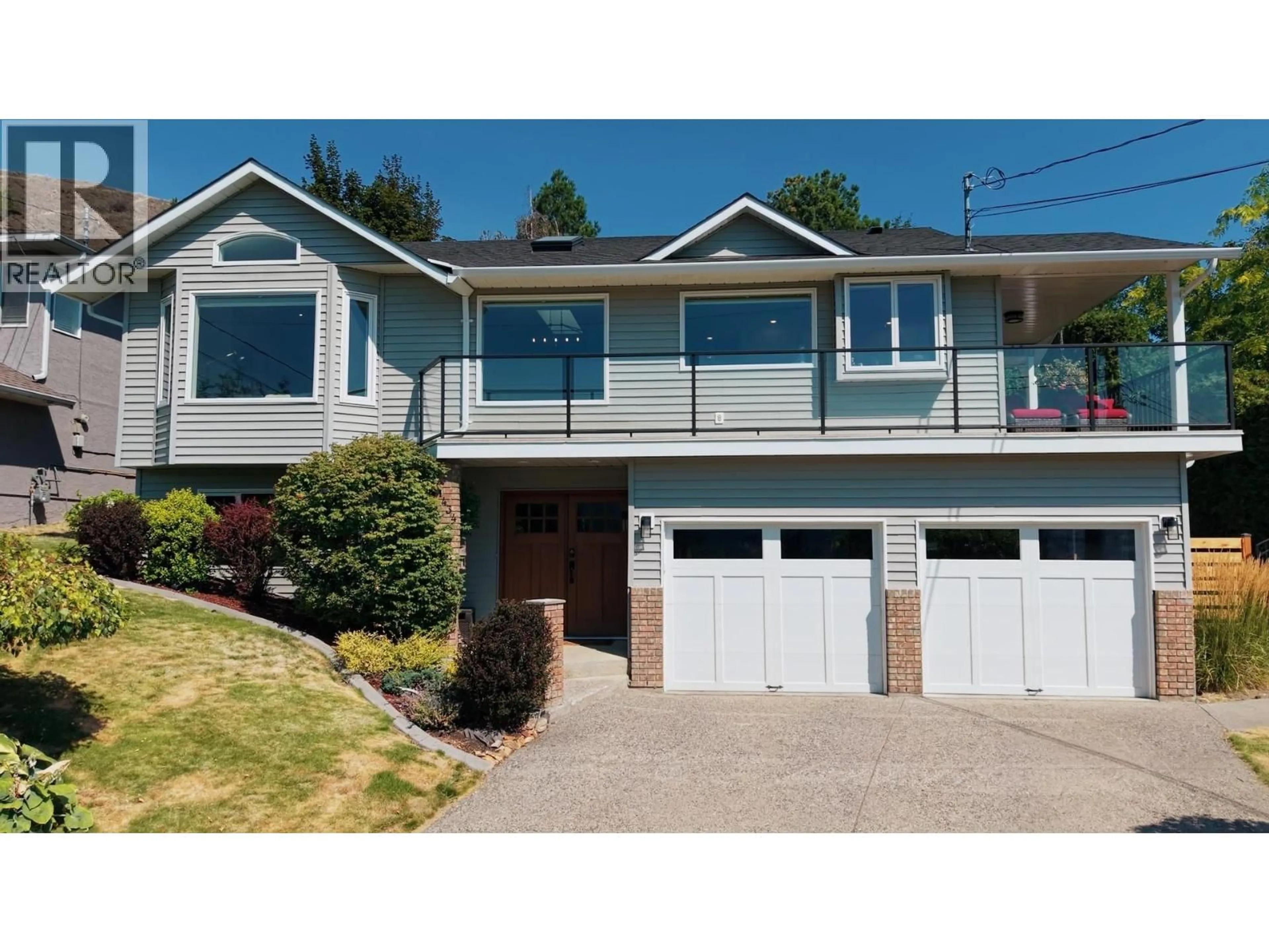 Home with vinyl exterior material, street for 1434 MT DUFFERIN DRIVE, Kamloops British Columbia V2E1S1