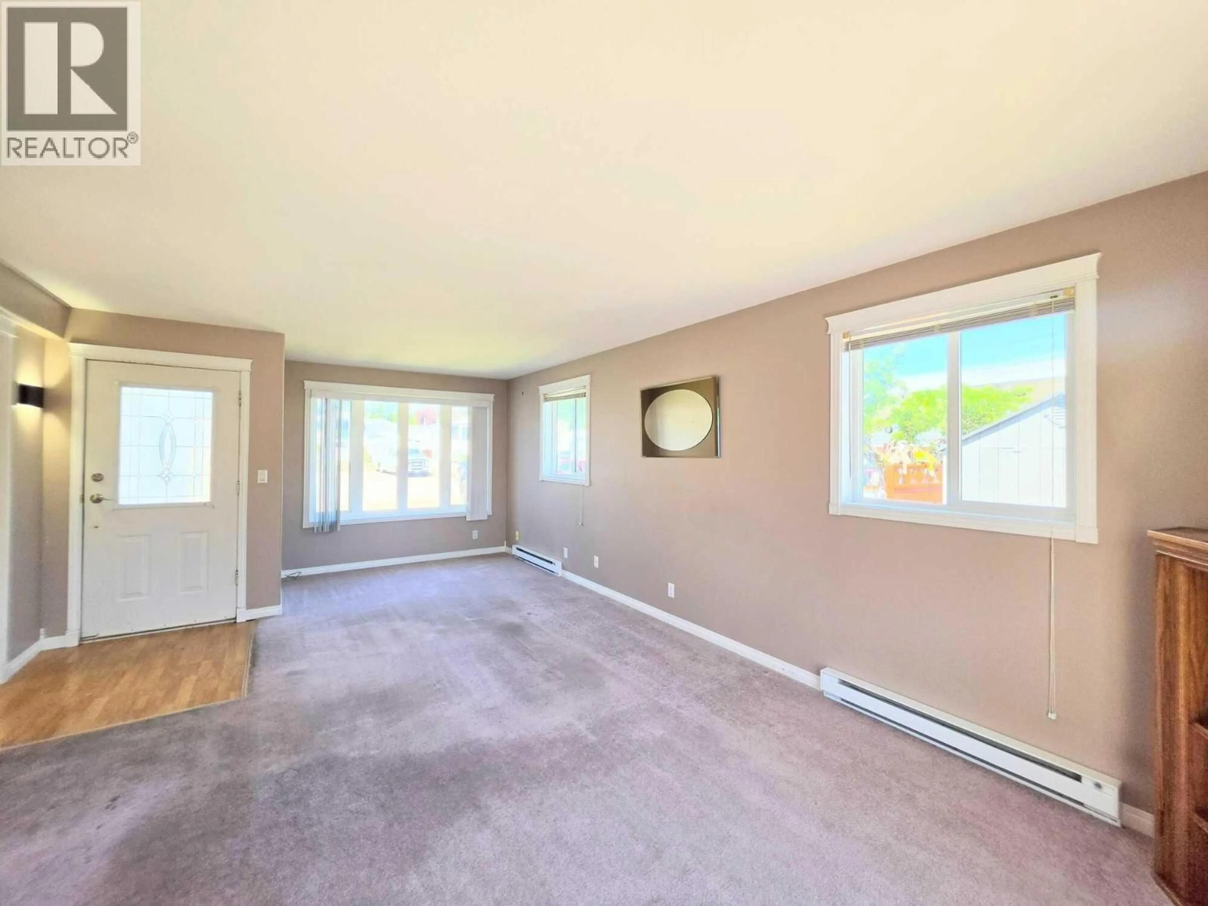 A pic of a room for 390 MISSION PLACE, Cranbrook British Columbia V1C6M9