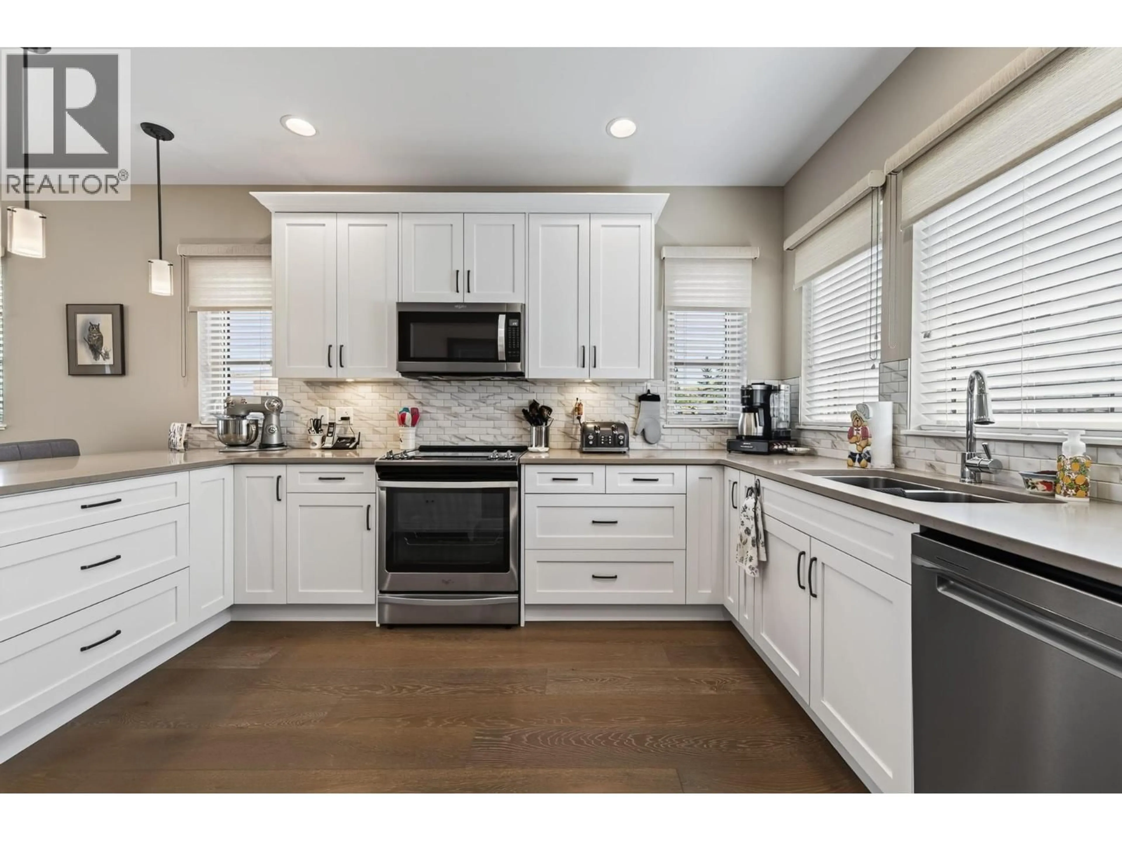 Open concept kitchen, ceramic/tile floor for 24 - 2171 VAN HORNE DRIVE, Kamloops British Columbia V1S0E2