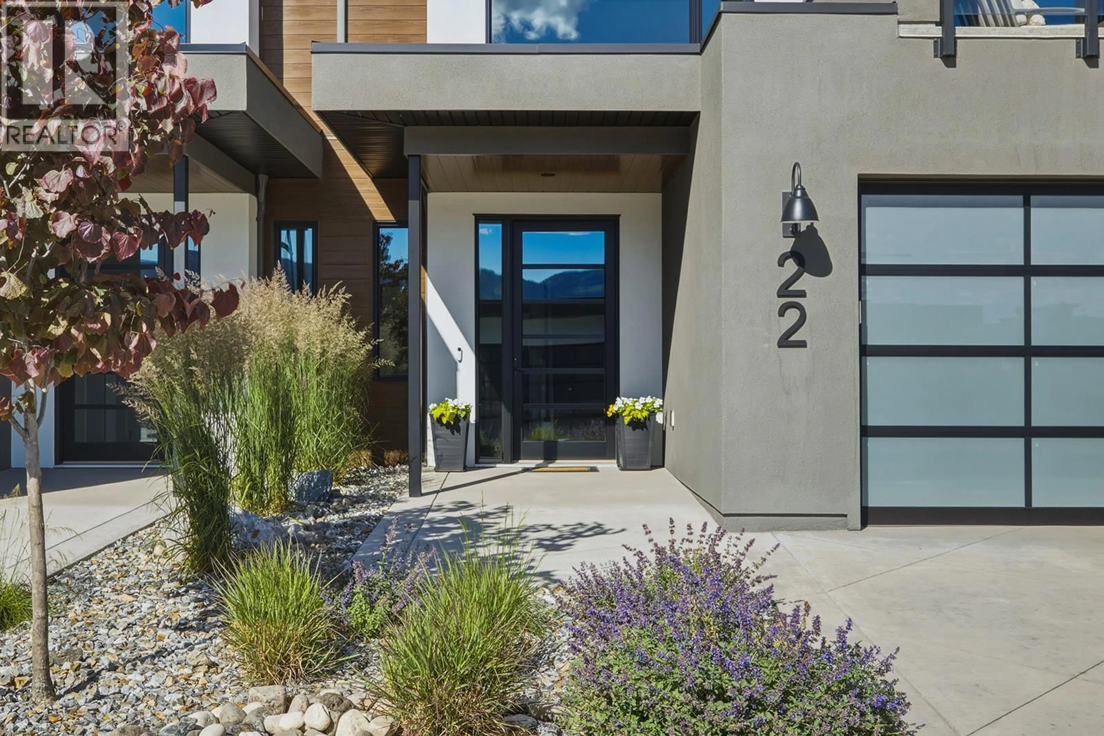 Indoor entryway for 22 - 9201 OKANAGAN CENTRE ROAD WEST, Lake Country British Columbia V4V0B8