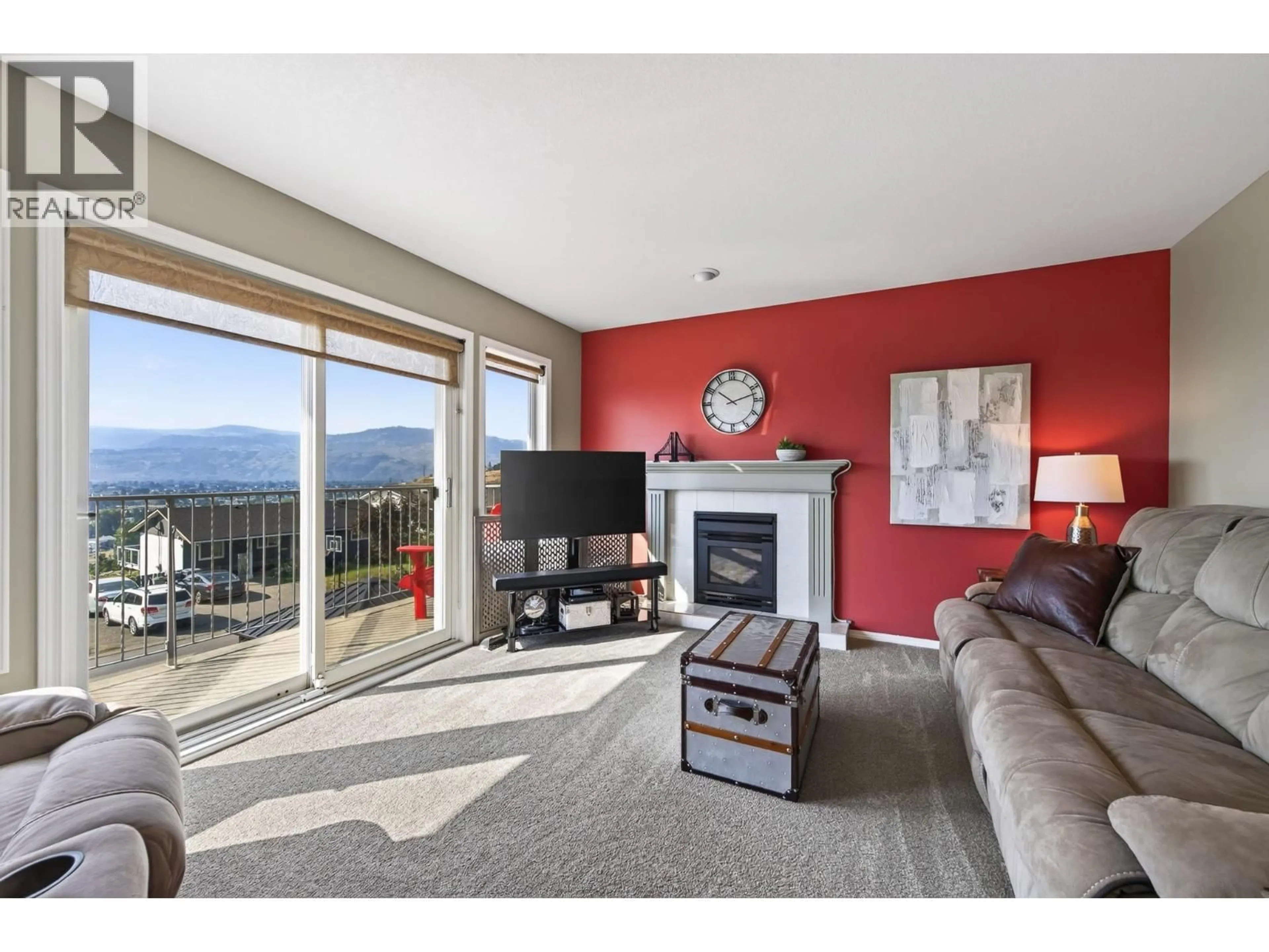 Living room with furniture, unknown for 1760 NORTH RIVER DRIVE, Kamloops British Columbia V2B7N7