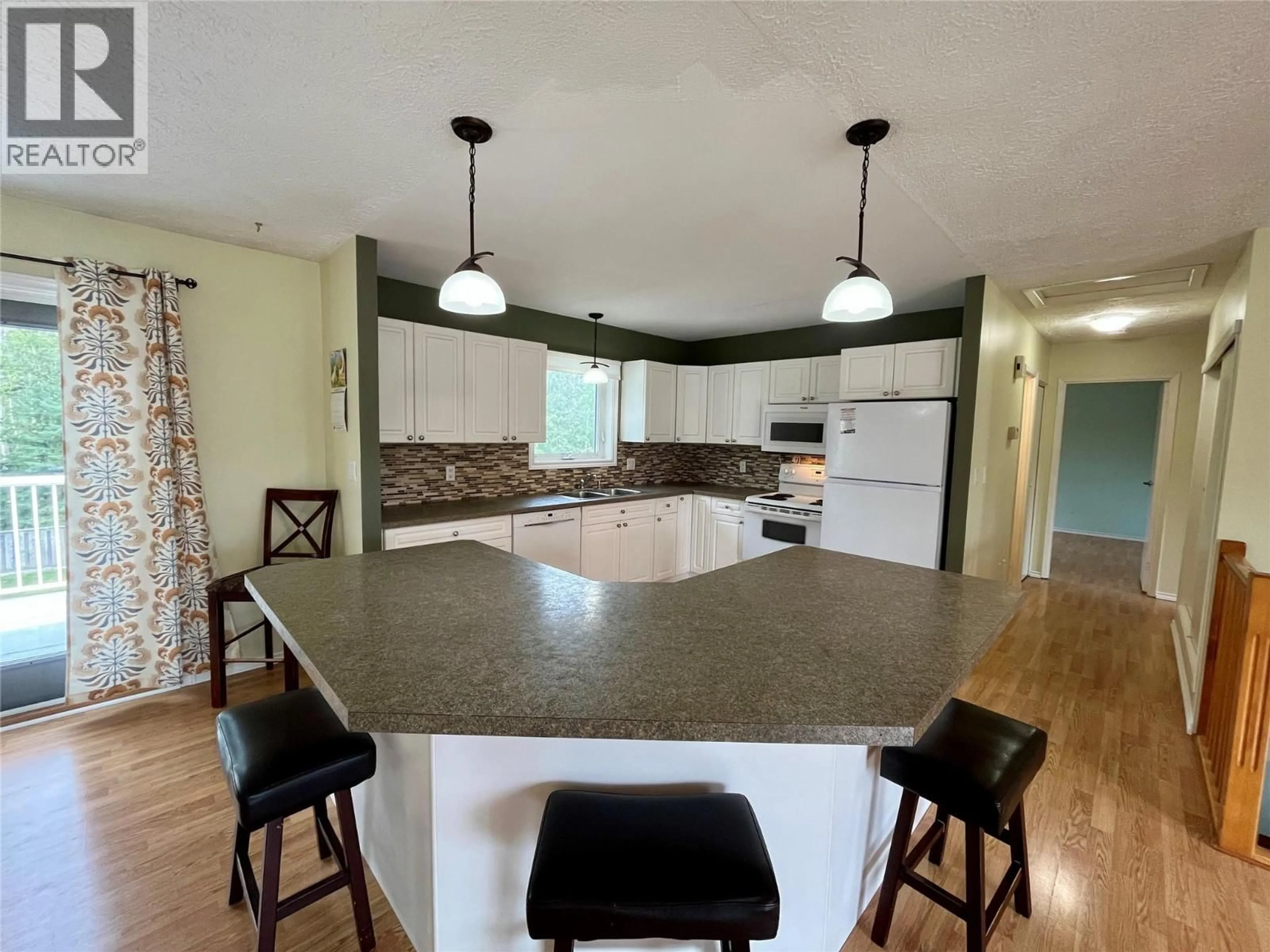 Open concept kitchen, unknown for 236 BERGERON DRIVE, Tumbler Ridge British Columbia V0C2W0