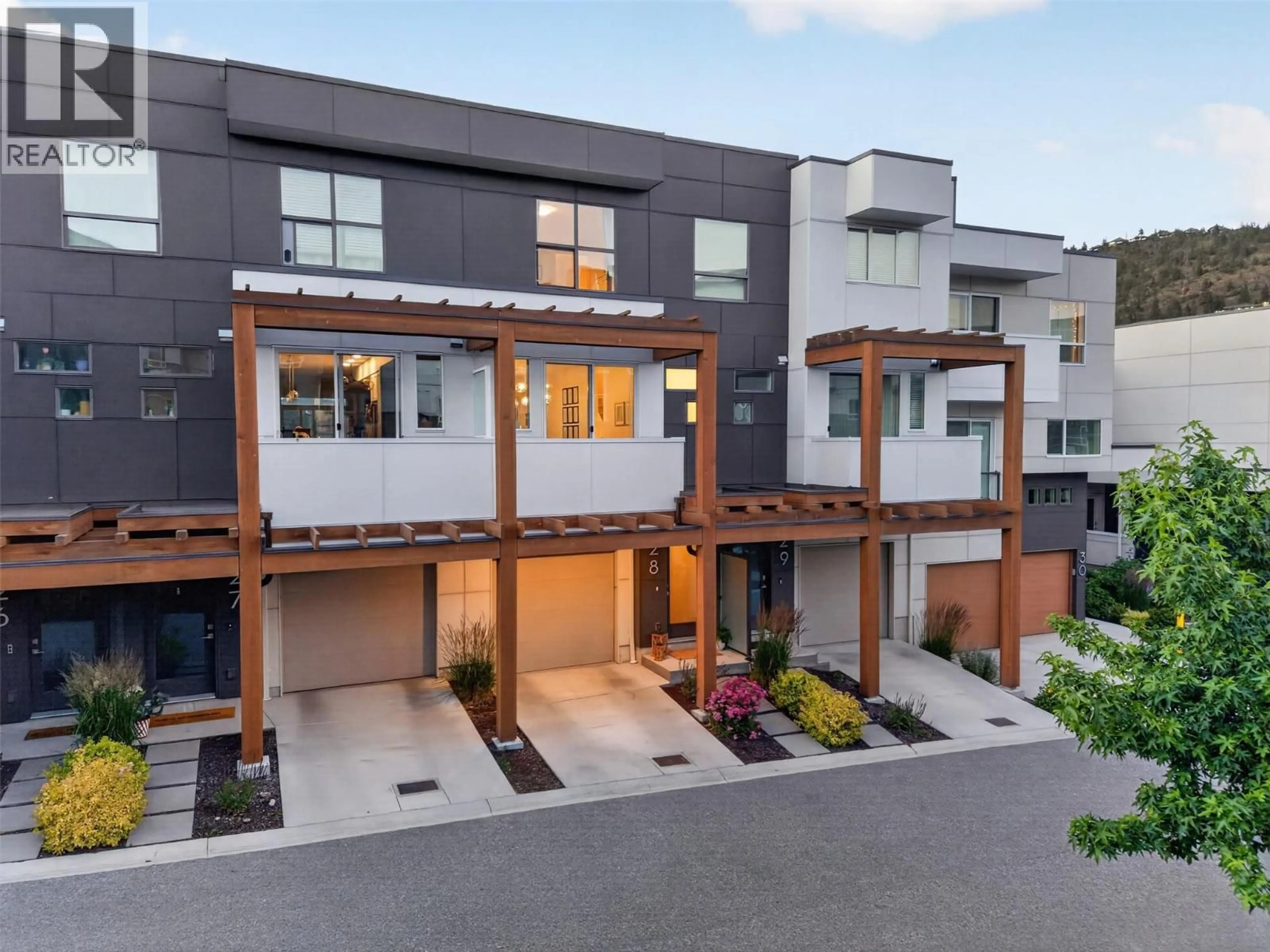 A pic from outside/outdoor area/front of a property/back of a property/a pic from drone, street for 28 - 720 VALLEY ROAD, Kelowna British Columbia V1V2E6