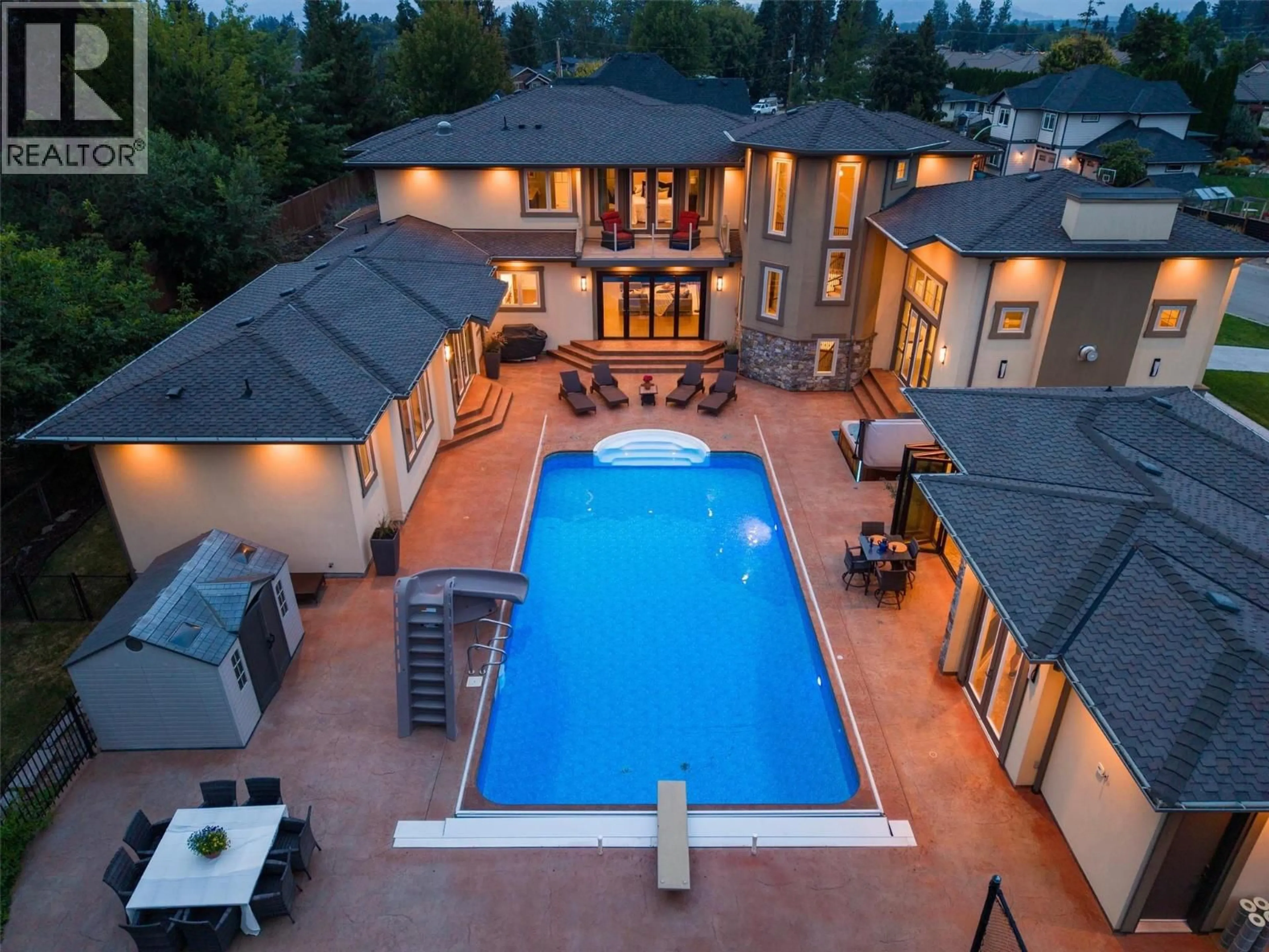 Pool for 4466 RATTENBURY COURT, Kelowna British Columbia V1W5J3