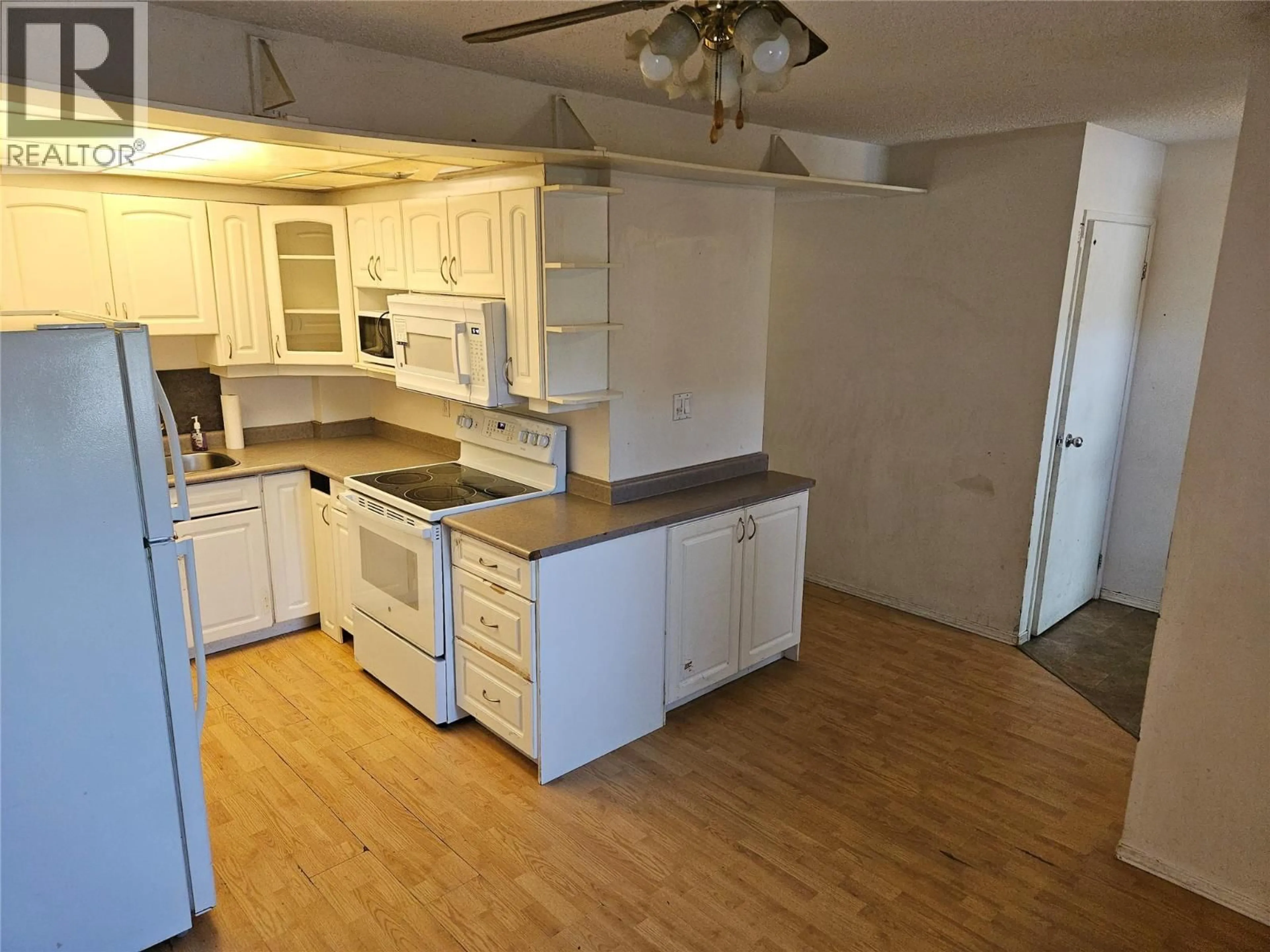 Unknown for 915 DOGWOOD STREET, Creston British Columbia V0B1G3