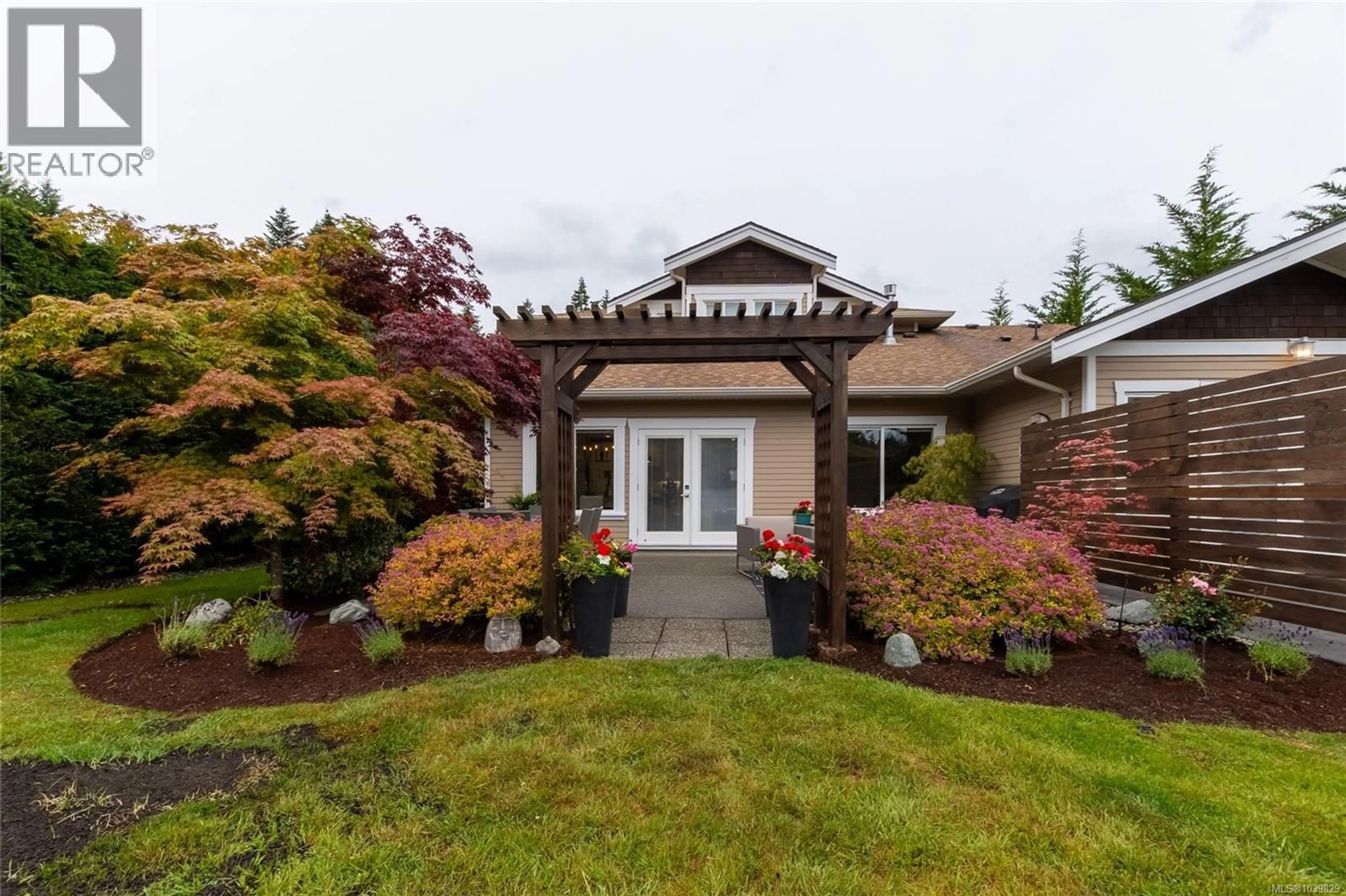 Patio, unknown for 2554 STUBBS ROAD, Mill Bay British Columbia V8H1H6