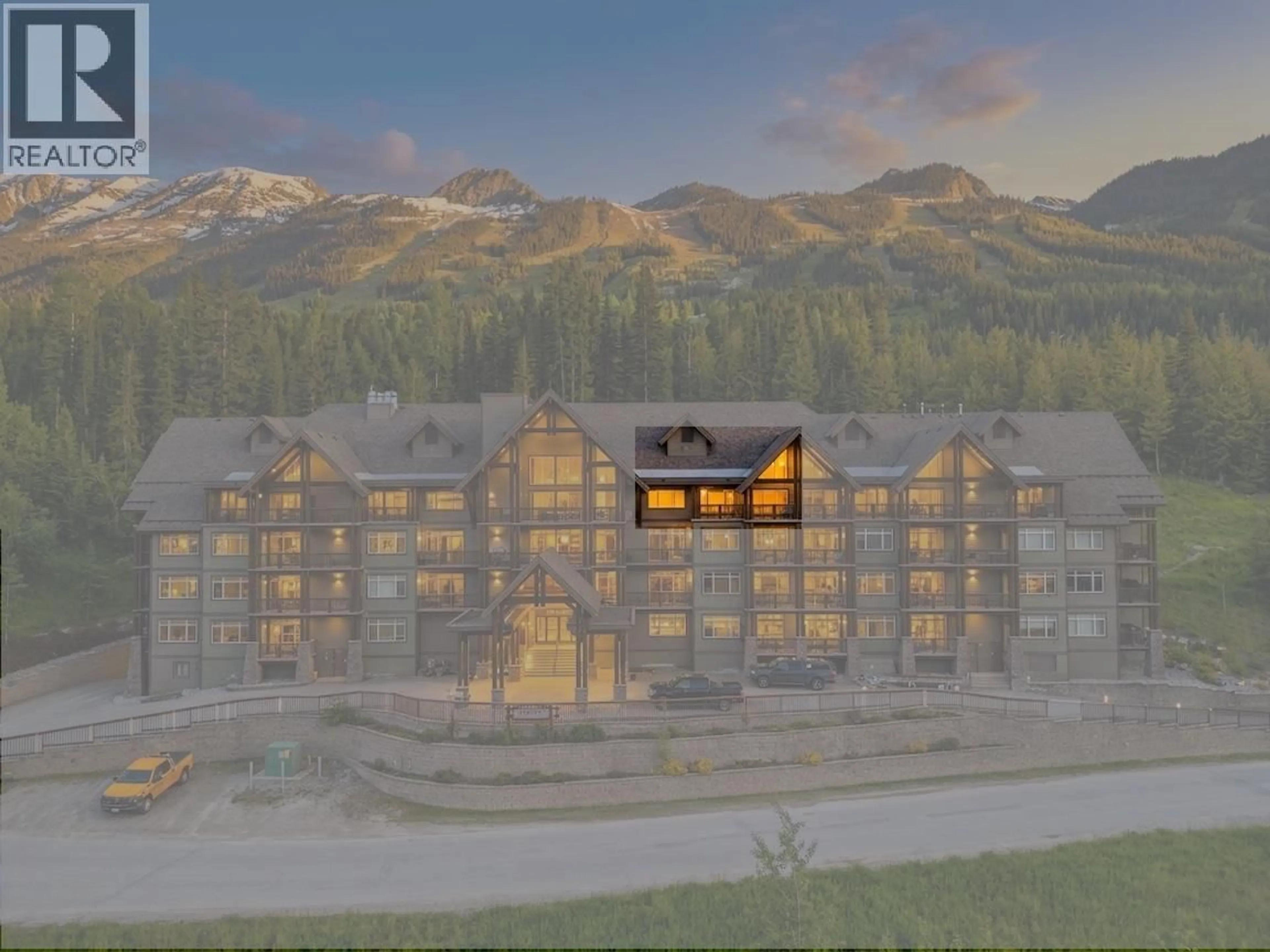 Unknown for 403 - 1420 PALLISER TRAIL, Golden British Columbia V0A1H0