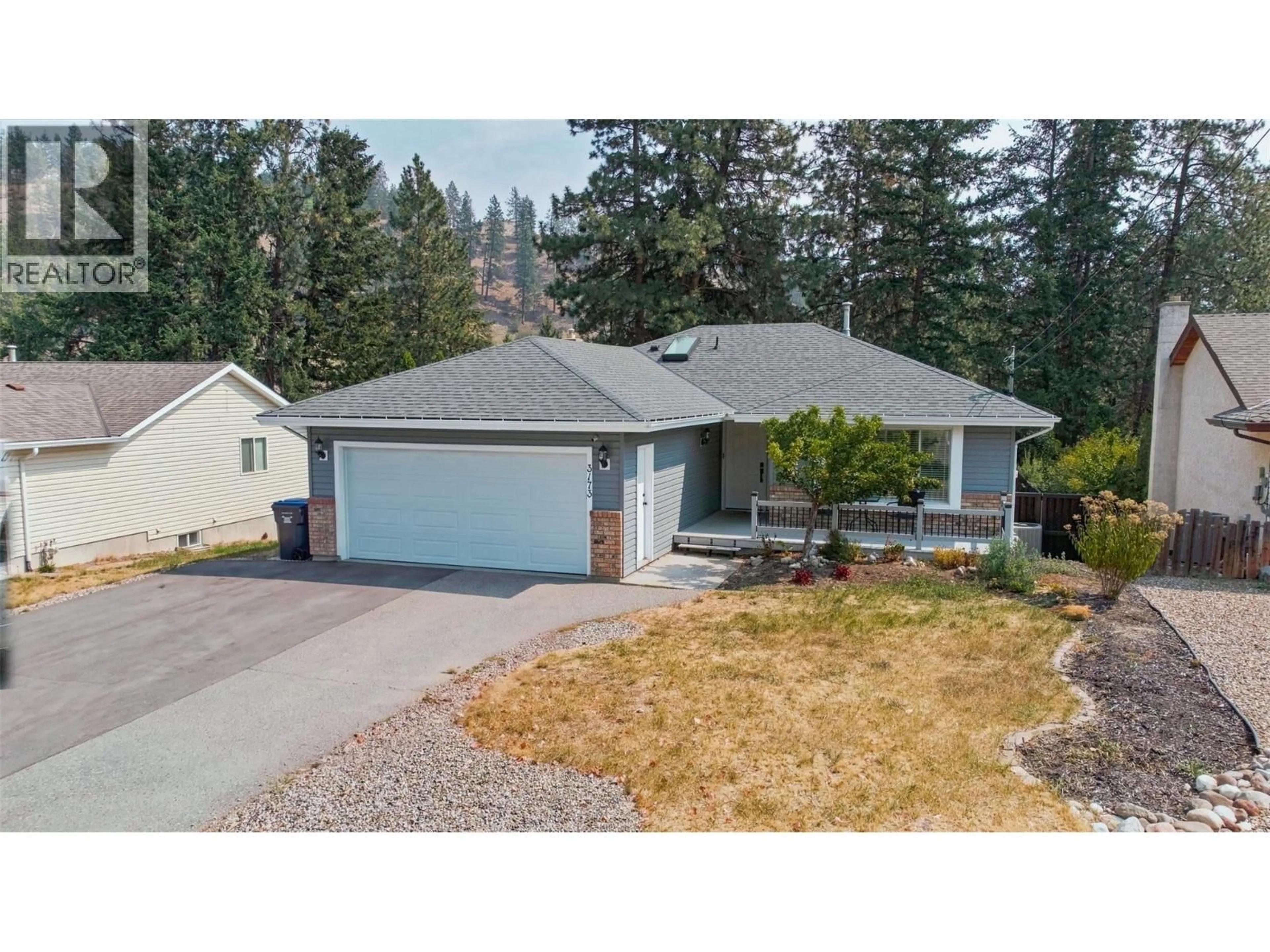 A pic from outside/outdoor area/front of a property/back of a property/a pic from drone, street for 3173 COVENTRY CRESCENT, West Kelowna British Columbia V4T1E8