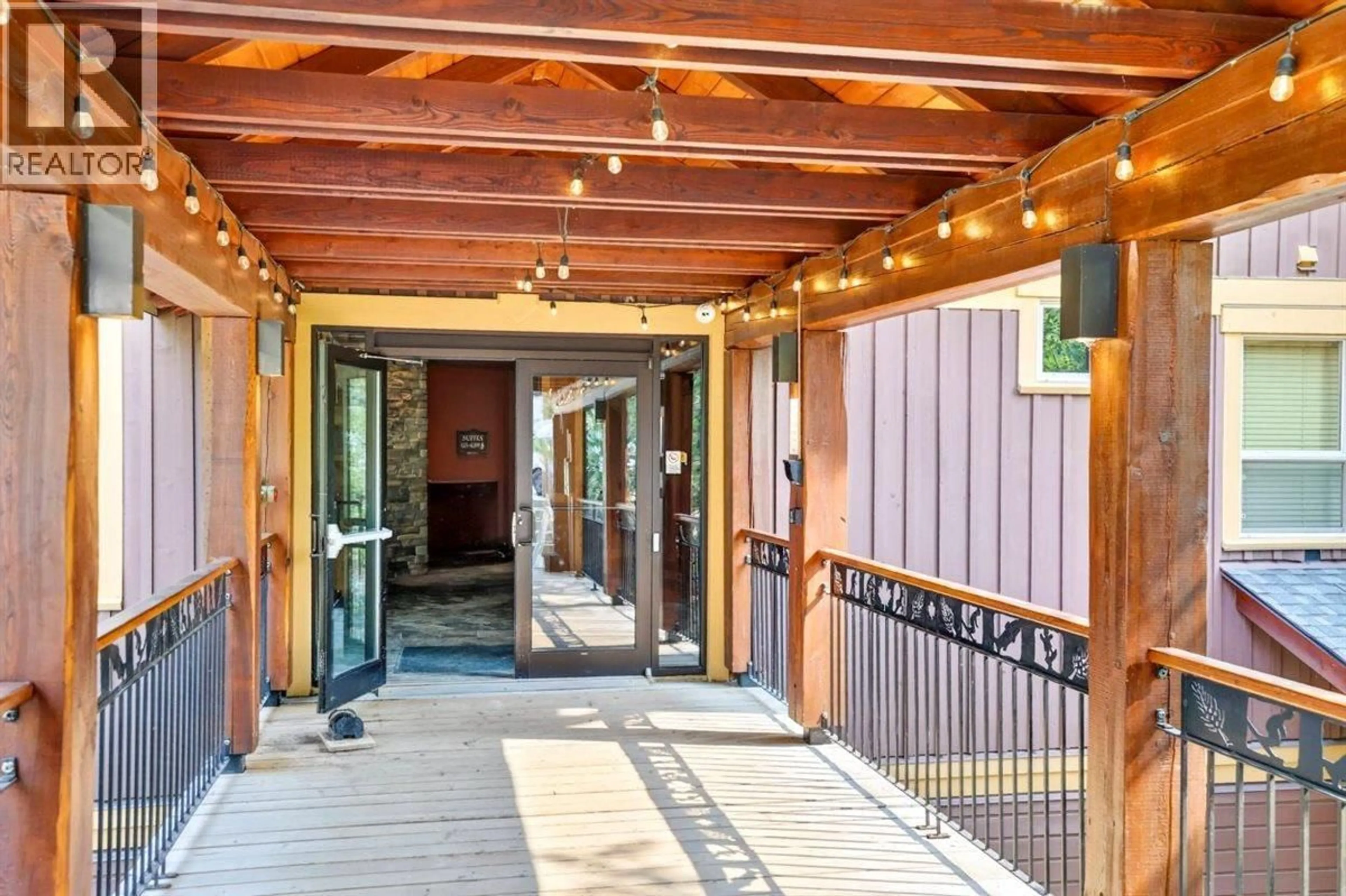 Indoor entryway for 640A - 4559 TIMBERLINE CRESCENT, Fernie British Columbia V0B1M6