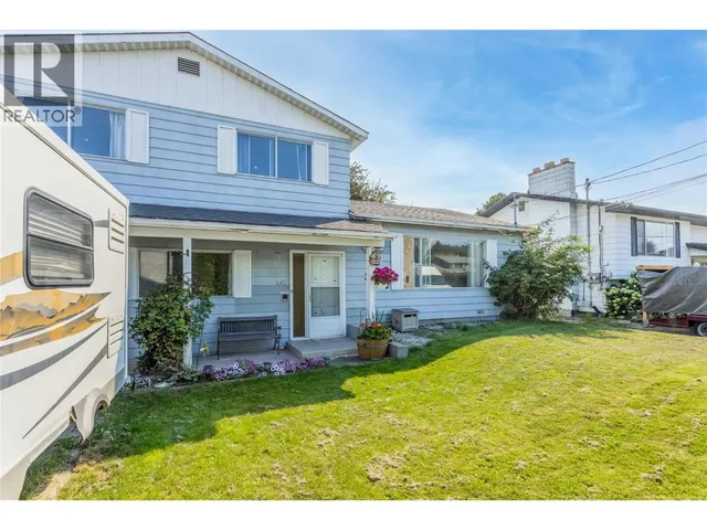 465 BACH ROAD, Kelowna 2