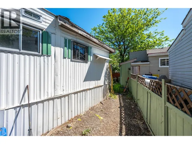 21 - 3999 SKAHA LAKE ROAD, Penticton 5