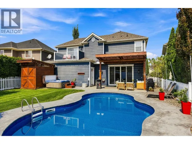 361 QUILCHENA DRIVE, Kelowna 2