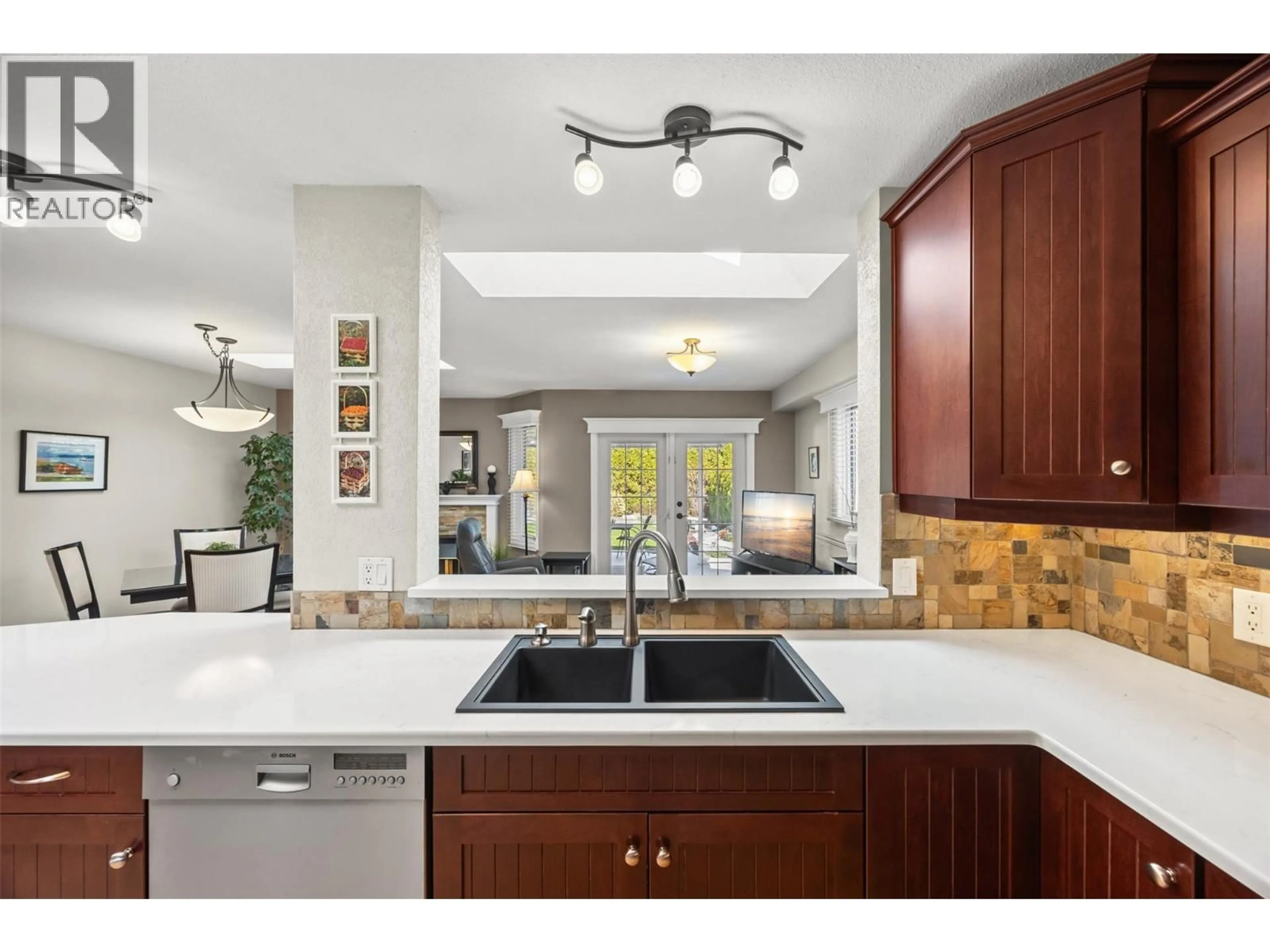 Open concept kitchen, ceramic/tile floor for 1384 NELSON PLACE, Kelowna British Columbia V1Y9H4